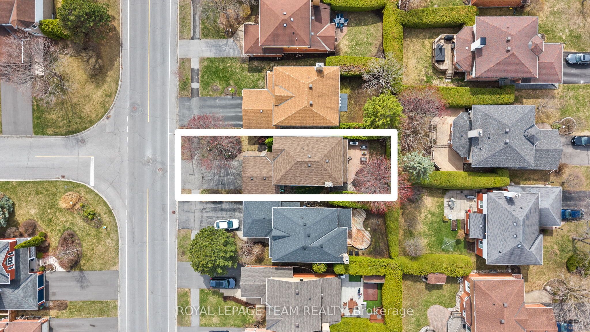 195 Walden Drive, Kanata, ON K2K 2K7 photo 3
