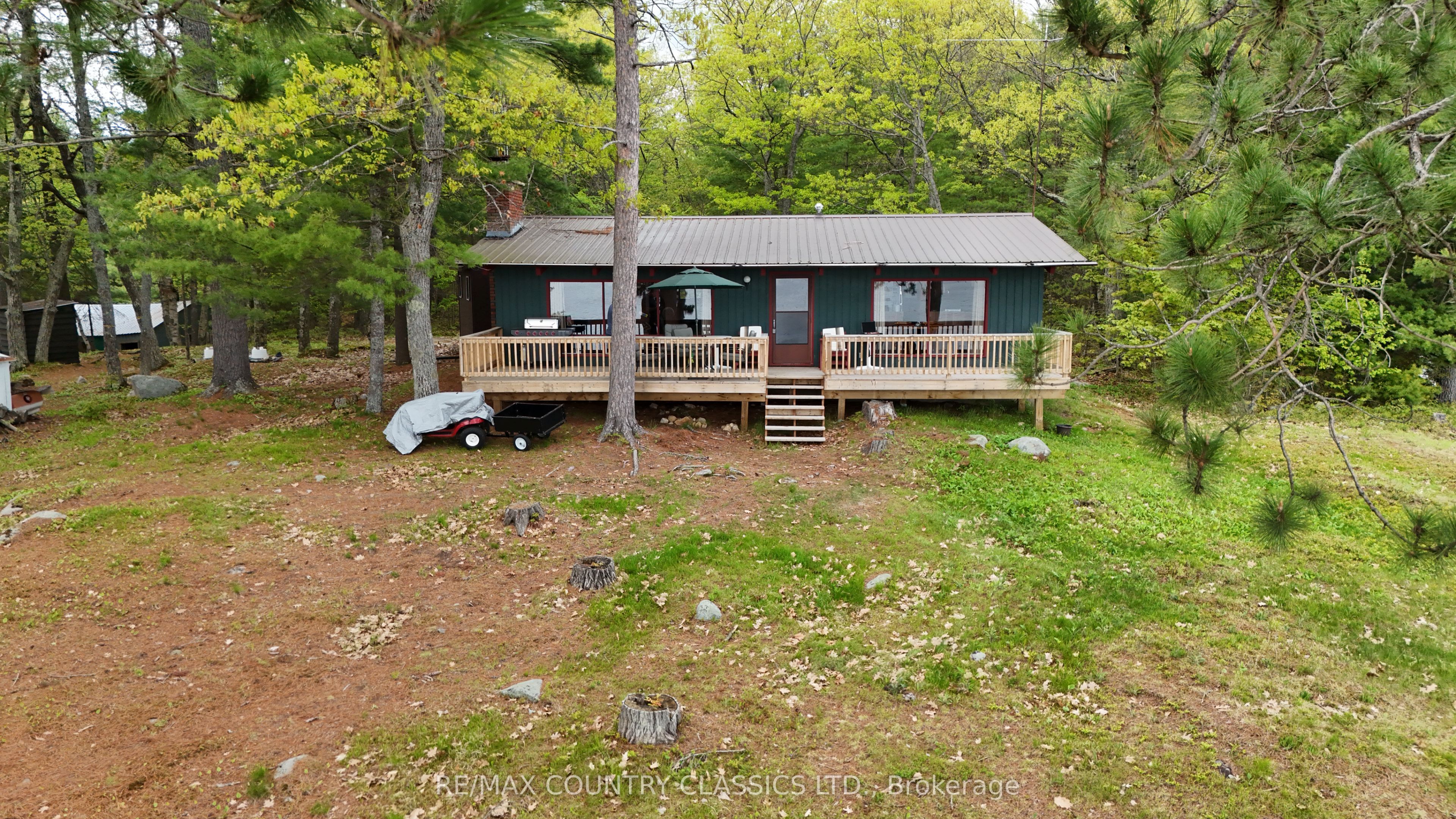 910 Weslemkoon Lake, Addington Highlands, ON K0L 2M0 photo 3