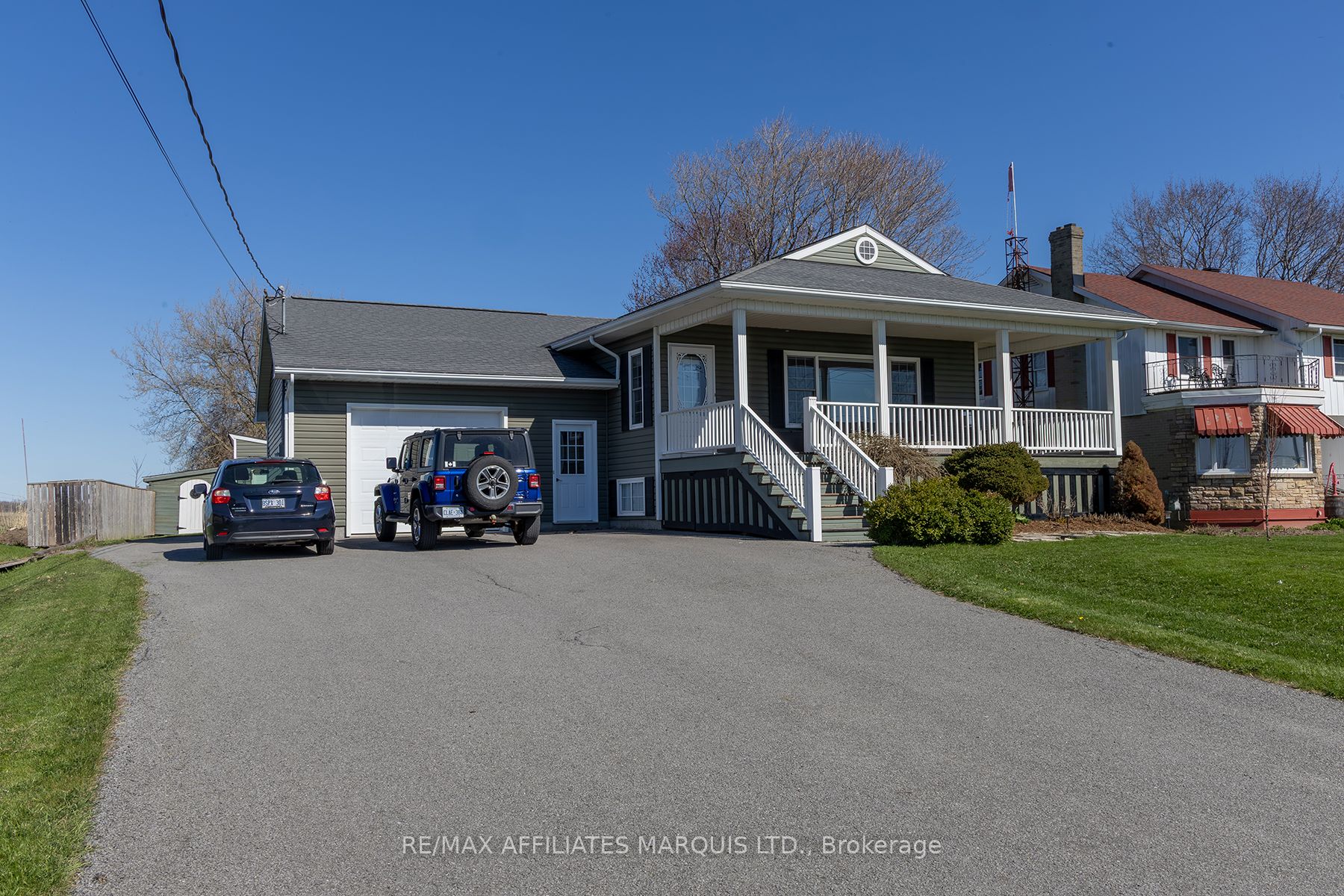 11851 Lakeshore Drive, South Dundas, ON K0C 1X0 photo 2