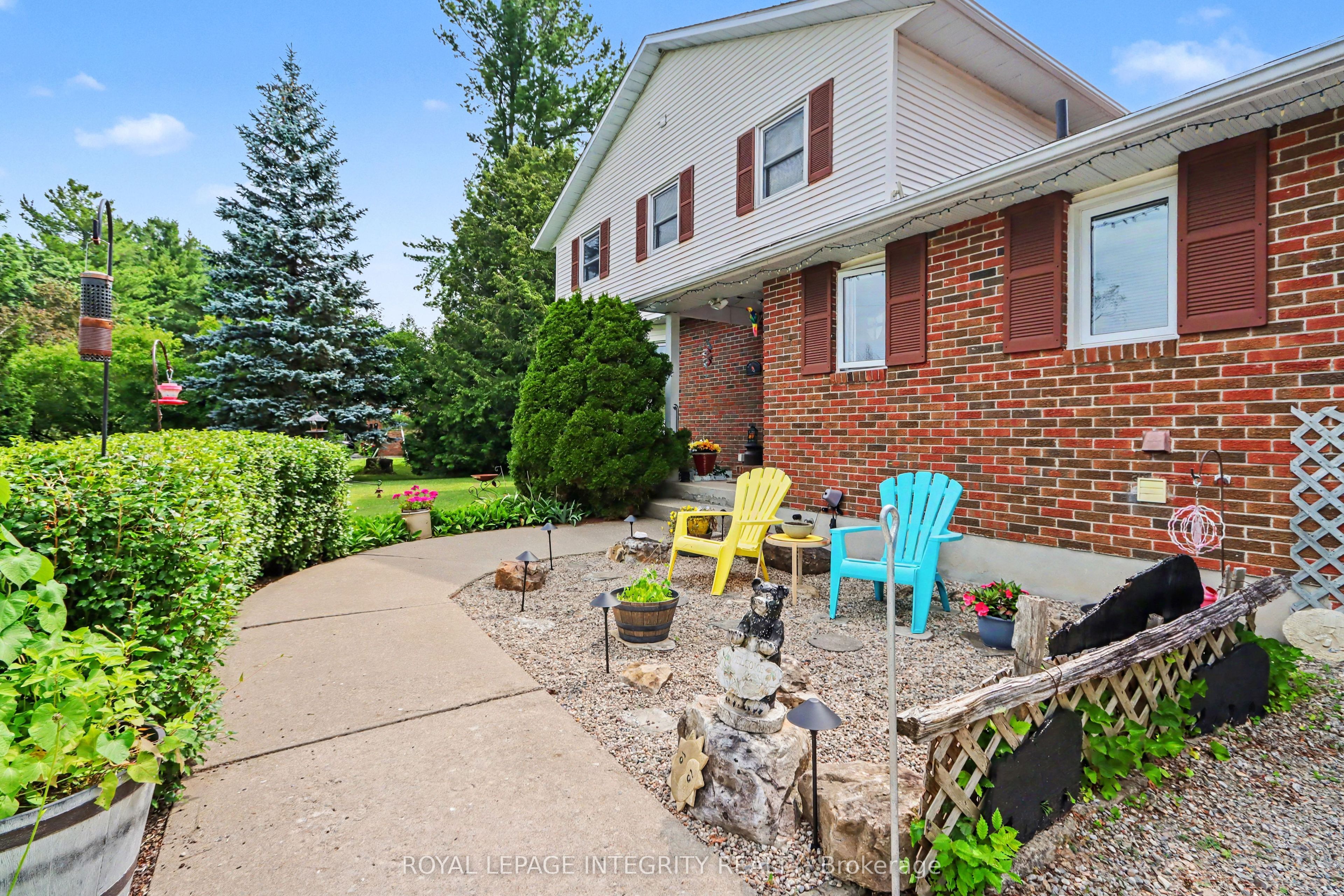 307 Ferguson Tetlock Road, Montague, ON K7A 4S4 photo 4