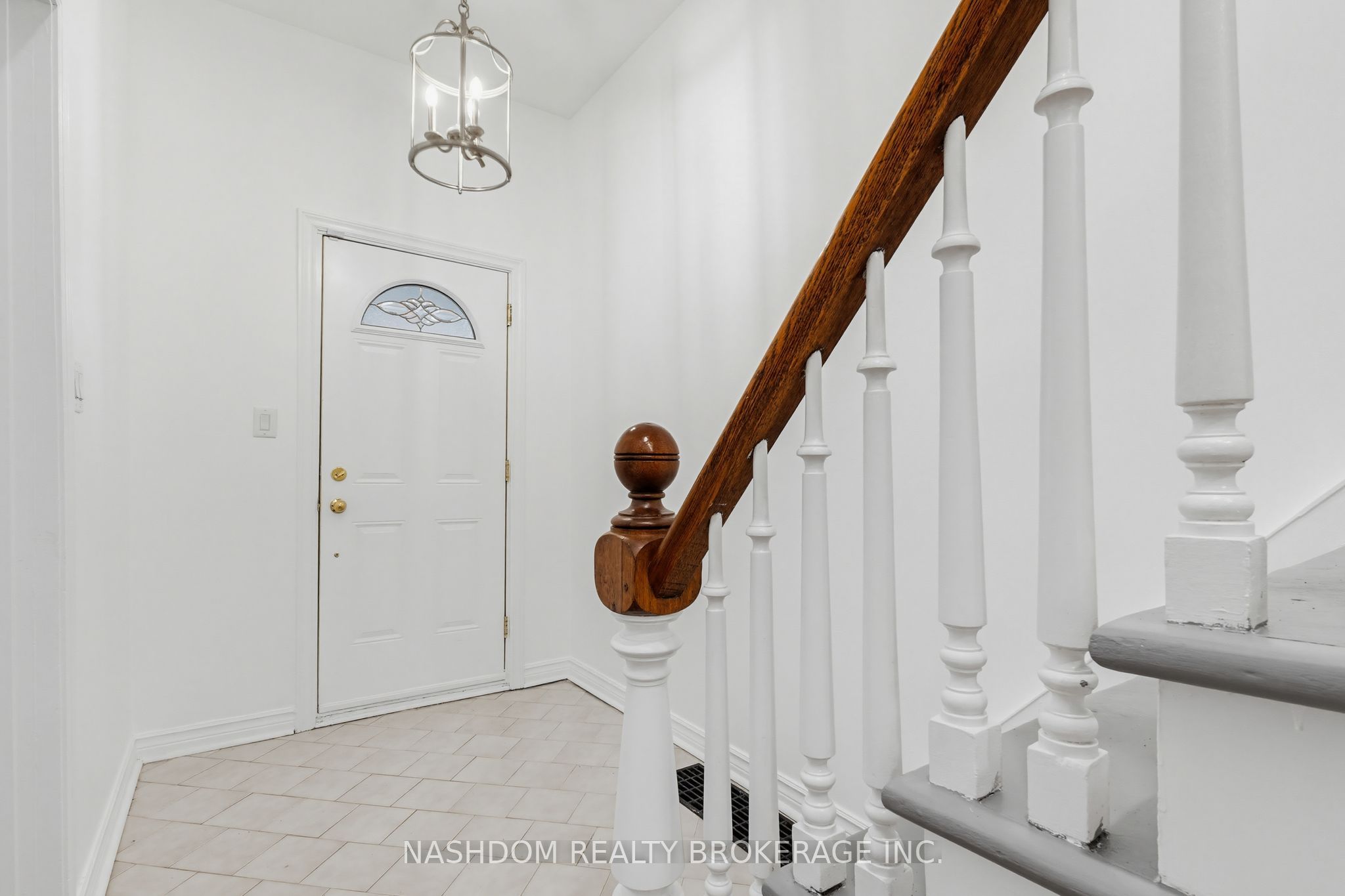42 Erie Avenue, Hamilton, ON L8N 2W6 photo 5