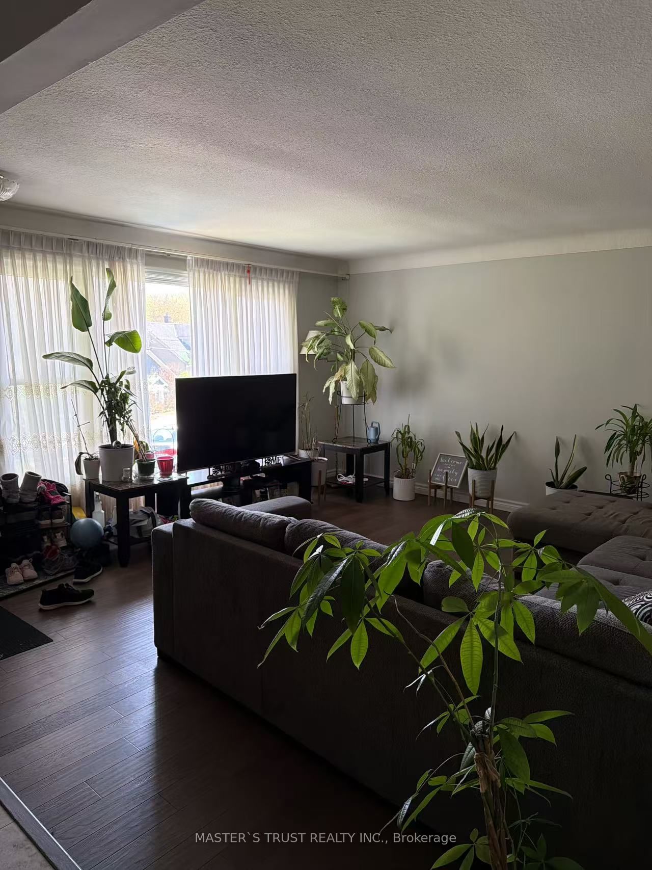 32 Gale Crescent, St. Catharines, ON L2R 3K9 photo 4