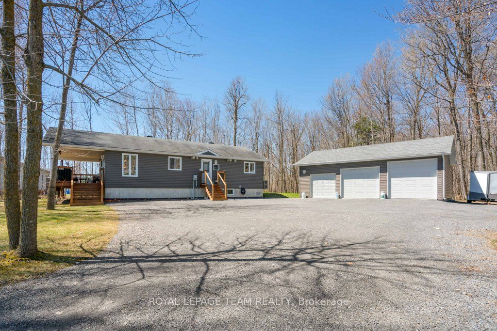 15065 Concession 3-4 Road, North Stormont, ON K0C 1K0 photo 5