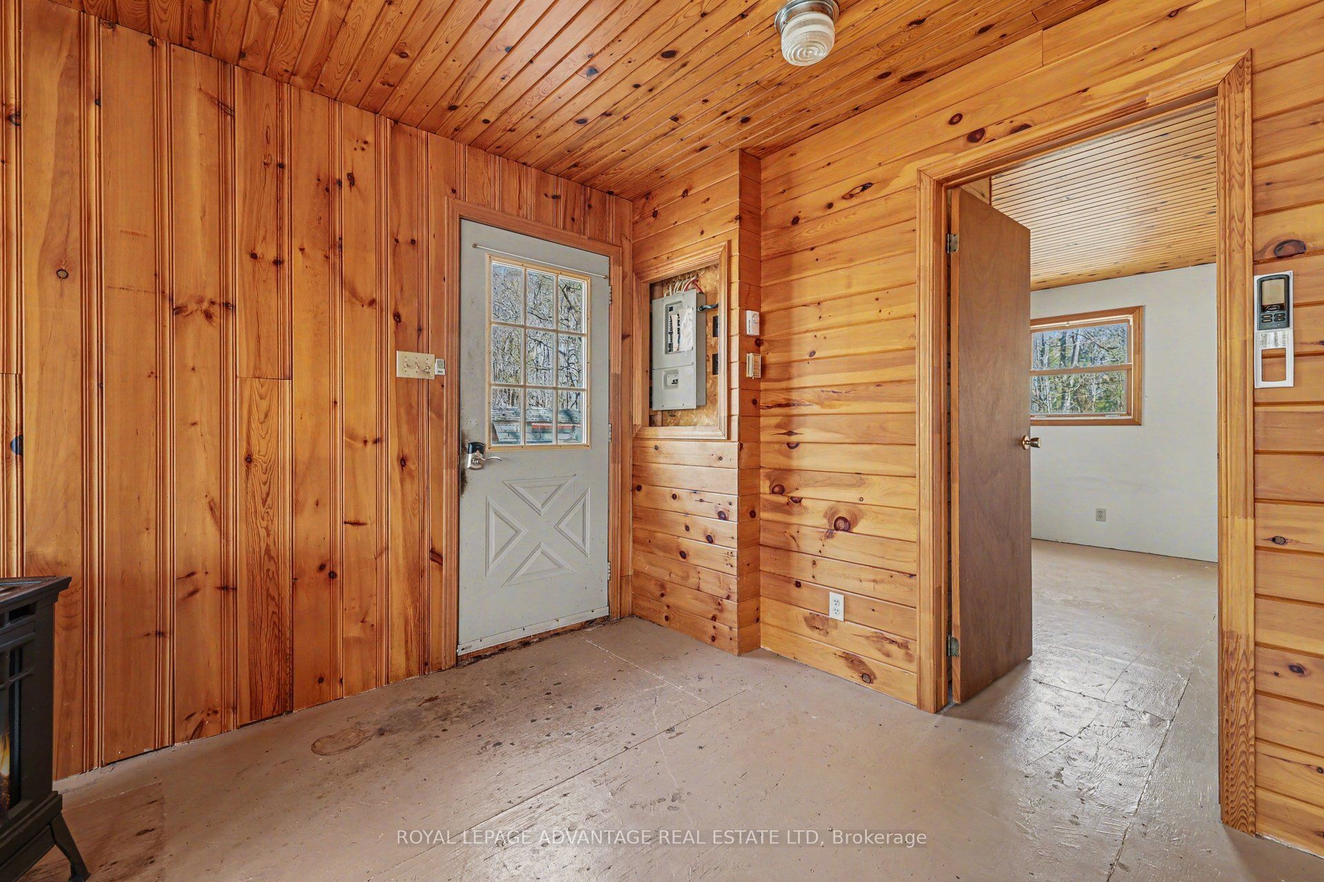 907 Lakeshore Boulevard, Tay Valley, ON K7H 3C5 photo 5