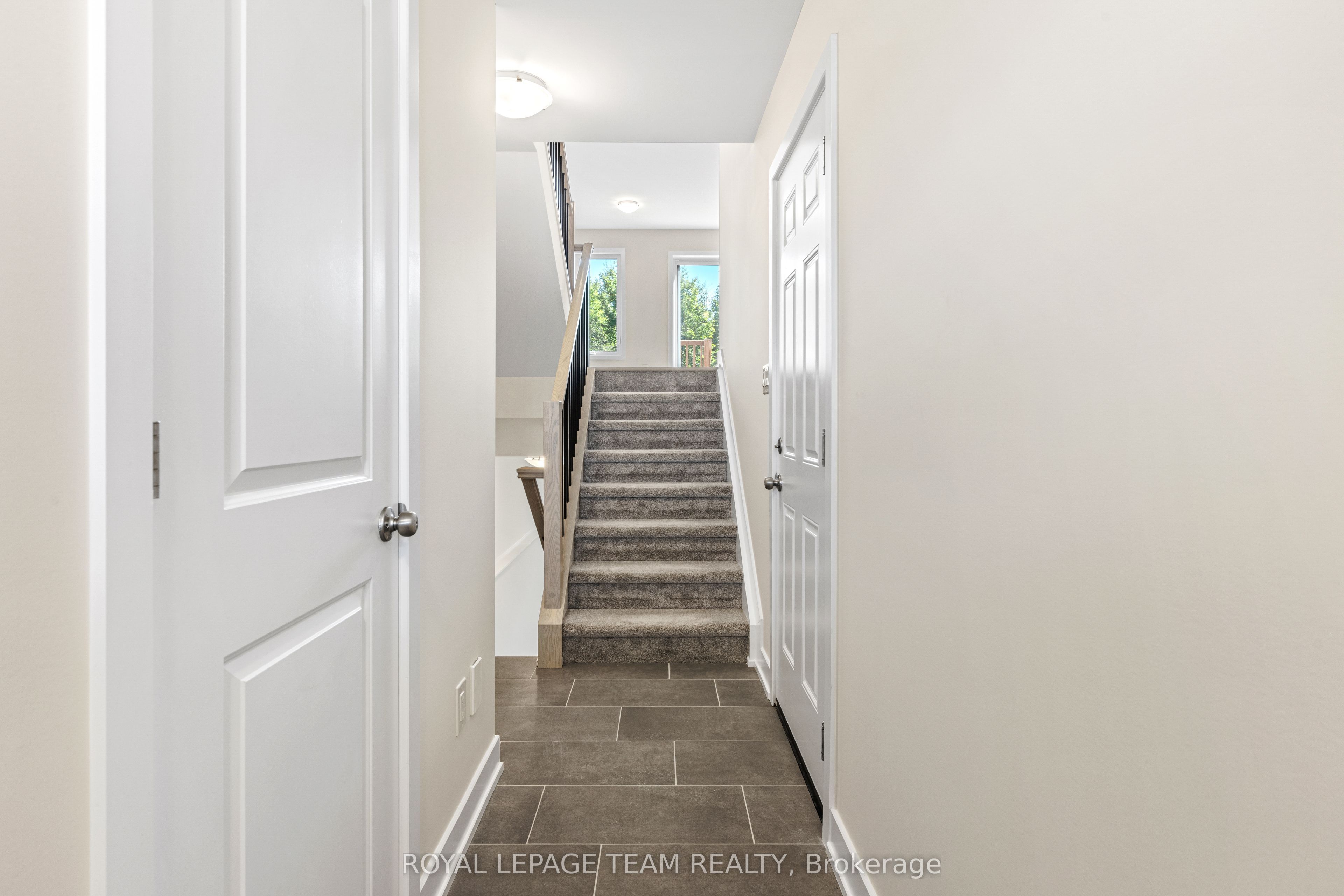 22 Margaret Graham Terrace, Smiths Falls, ON K7A 0B8 photo 3