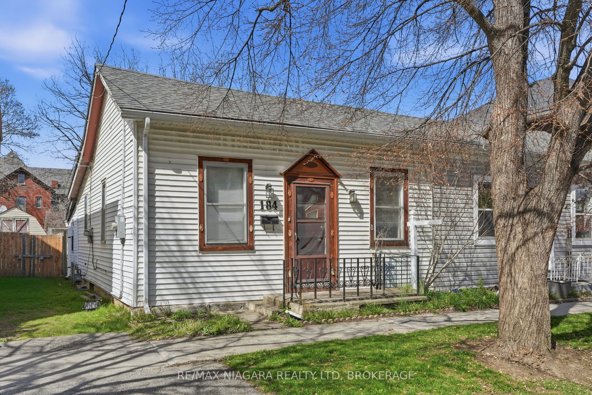 184 Wellington Street, Brantford, ON N3S 3Y9 photo 2