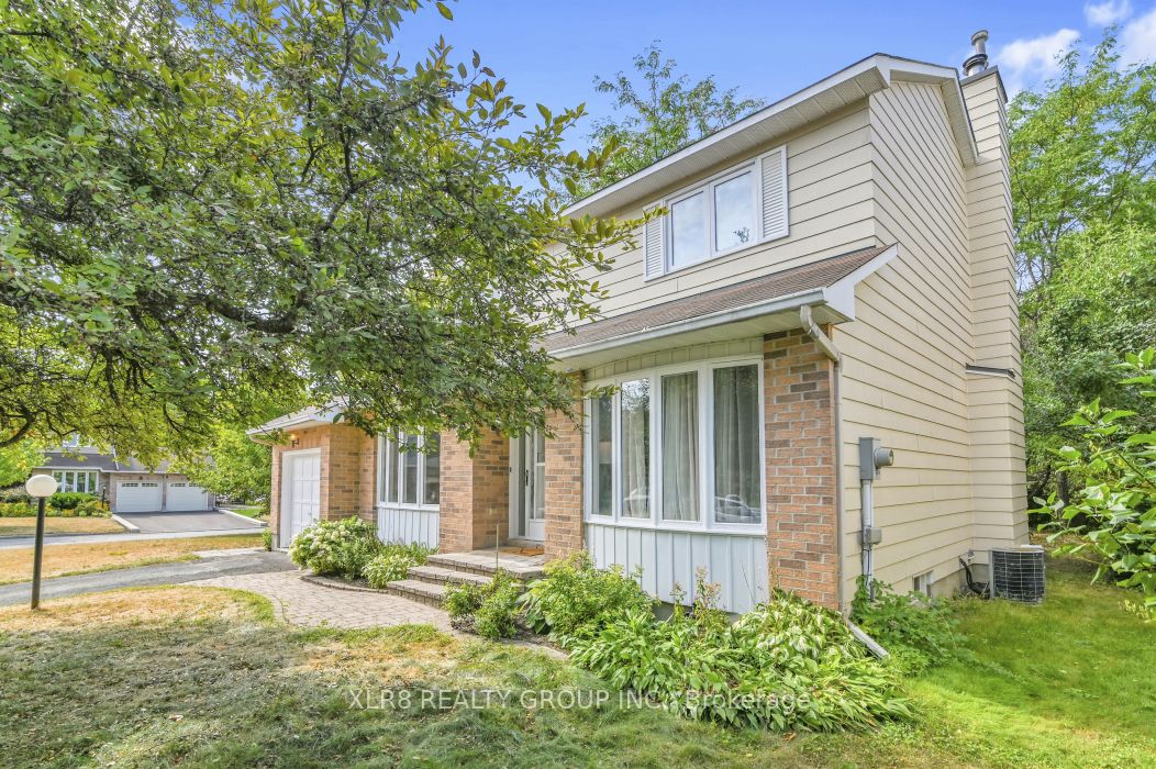 12 John Sidney Crescent, Stittsville - Munster - Richmond, ON K2S 1J7 photo 3
