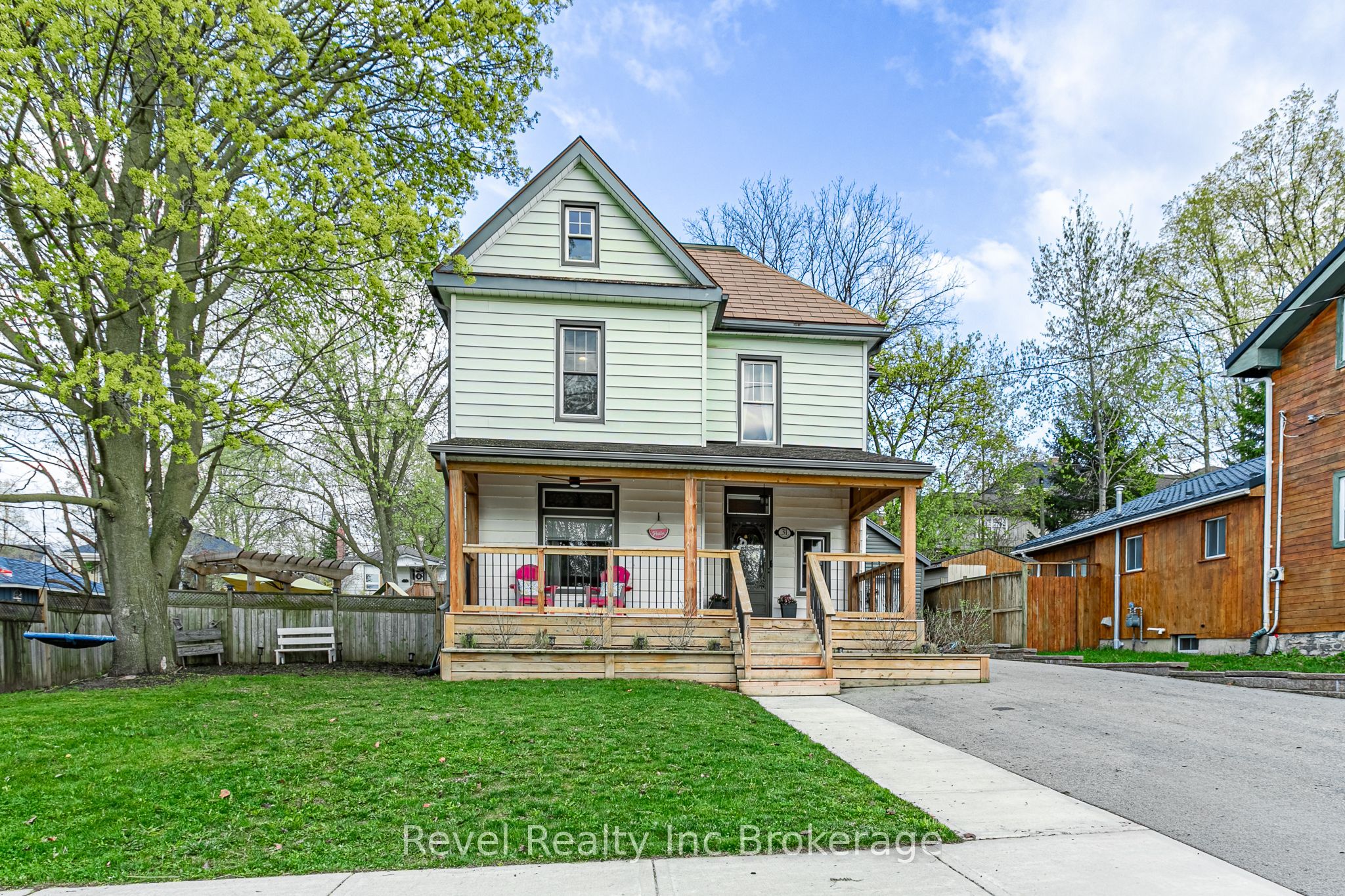 31 Ann Street, Ingersoll, ON N5C 2E9 photo 2