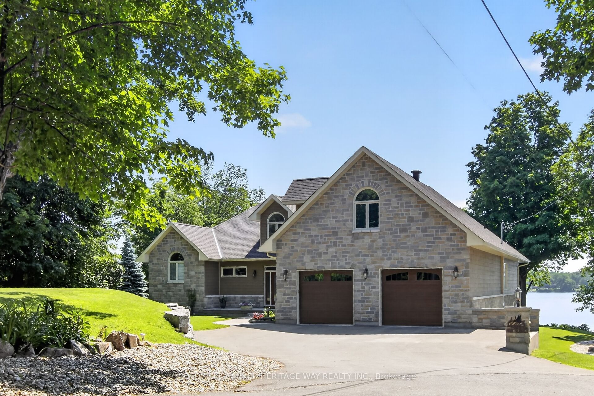 102 Heron Lane, Beckwith, ON K7C 4L3 photo 4