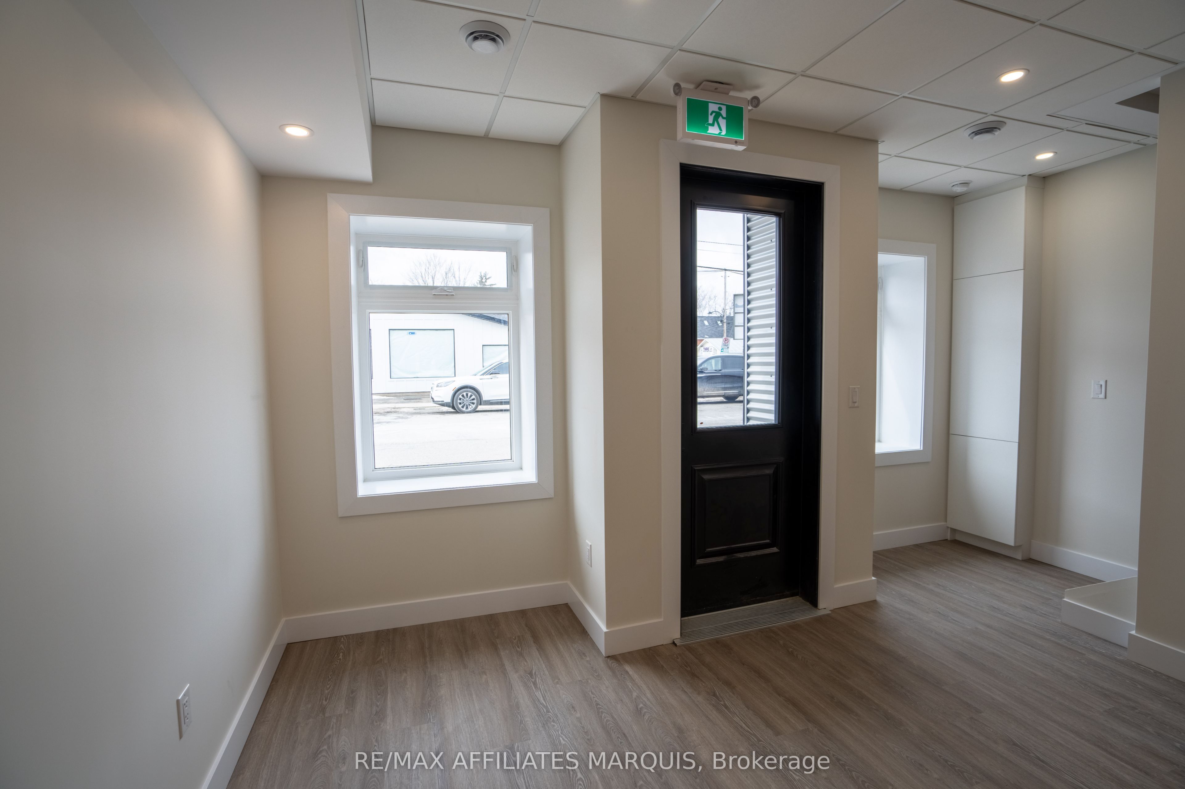 5 Church Street E, Westport, ON K0G 1X0 photo 4