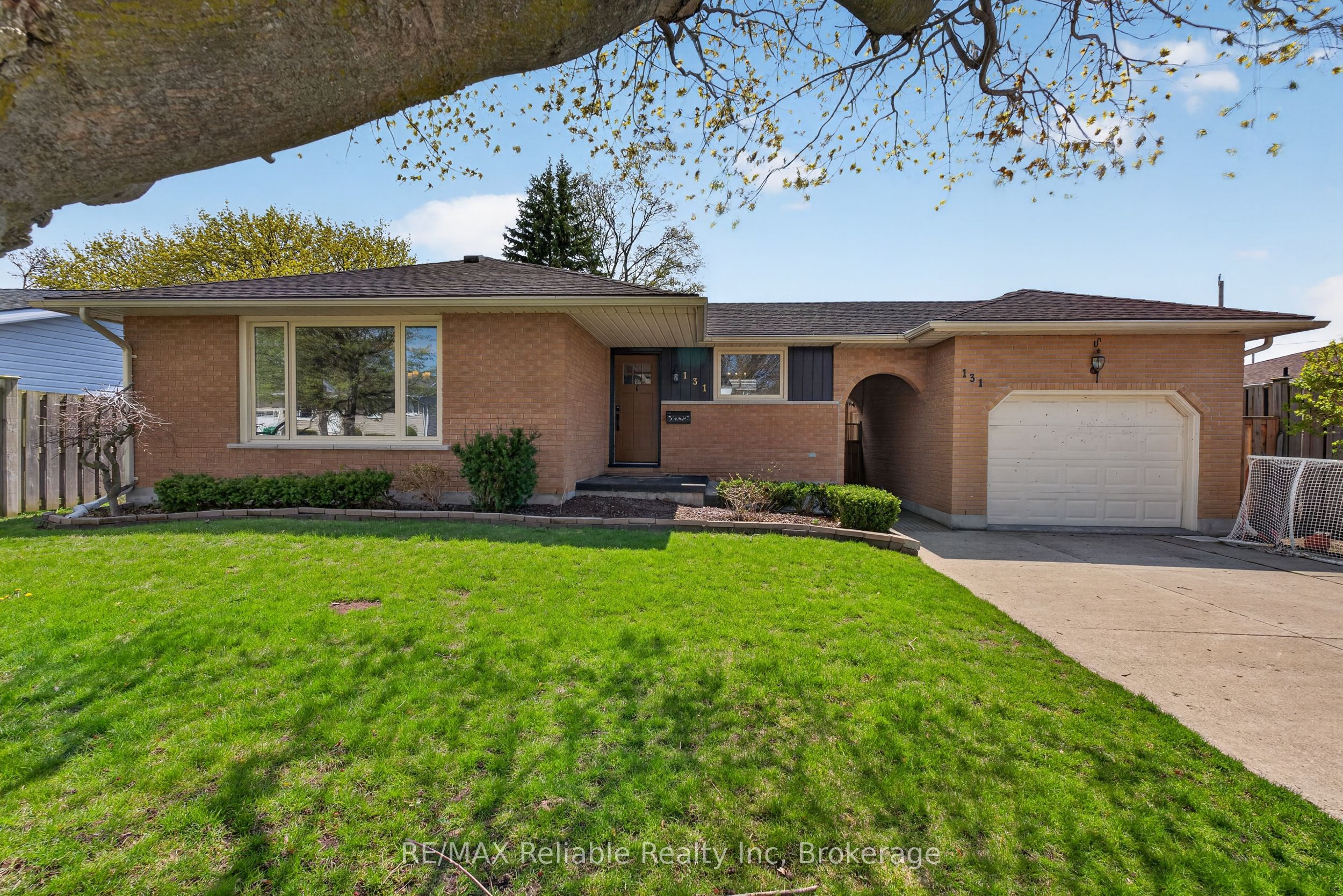 131 Cayley Street, Goderich, ON N7A 1Z9