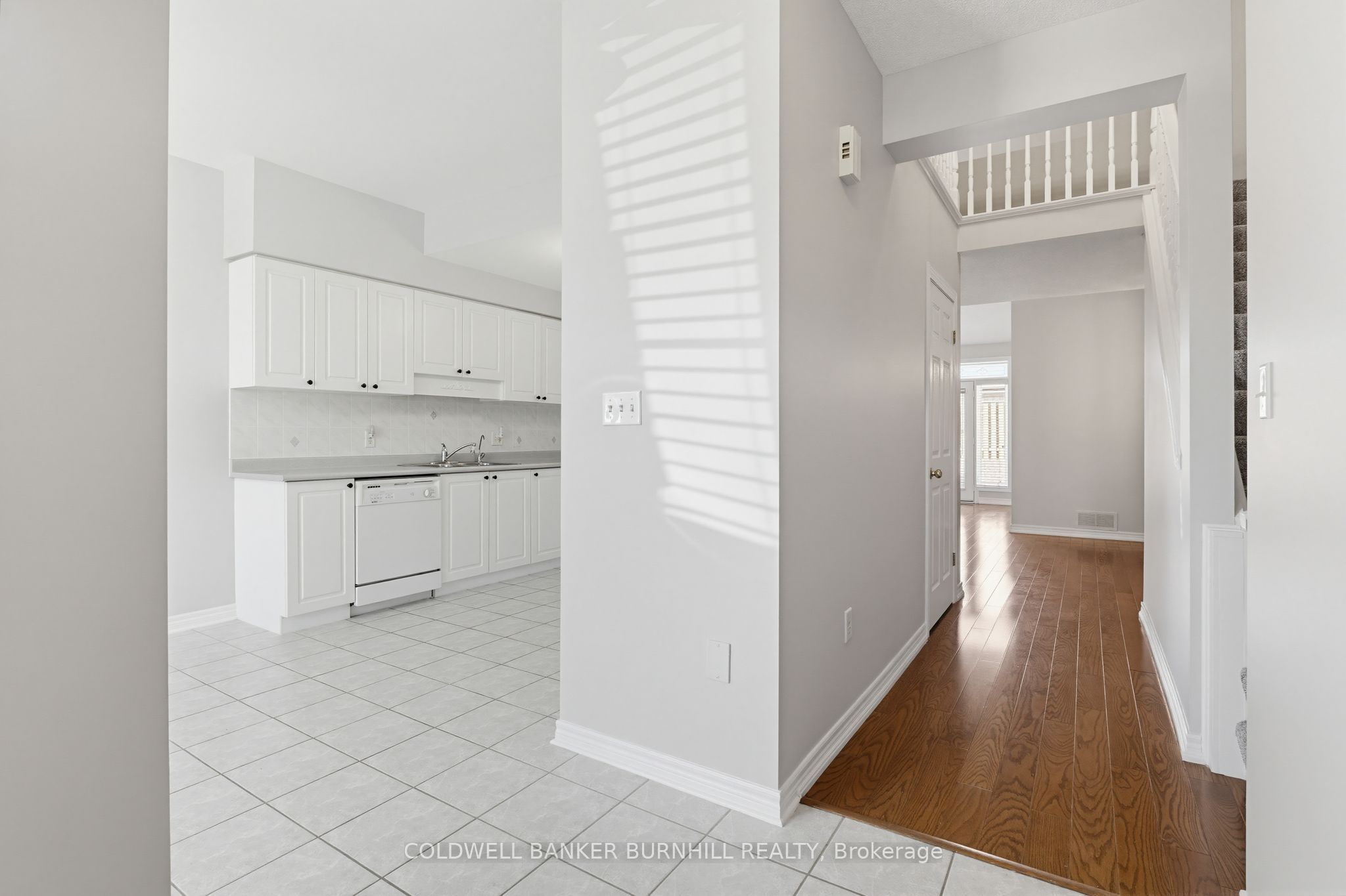 34 Greentrail Drive, Hamilton, ON L0R 1W0 photo 3