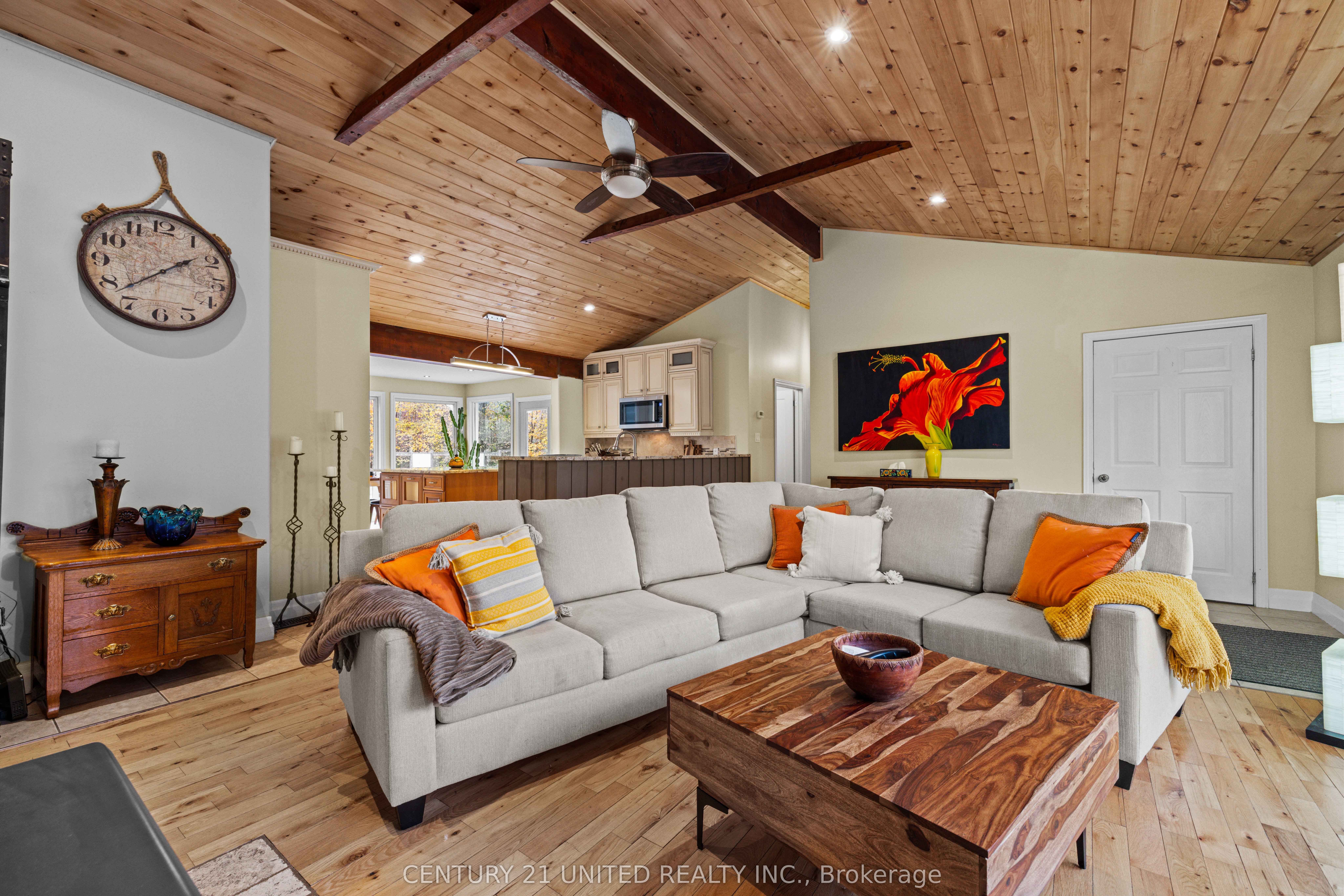 25 Sugarbush Boulevard, Trent Lakes, ON K0L 1J0 photo 5