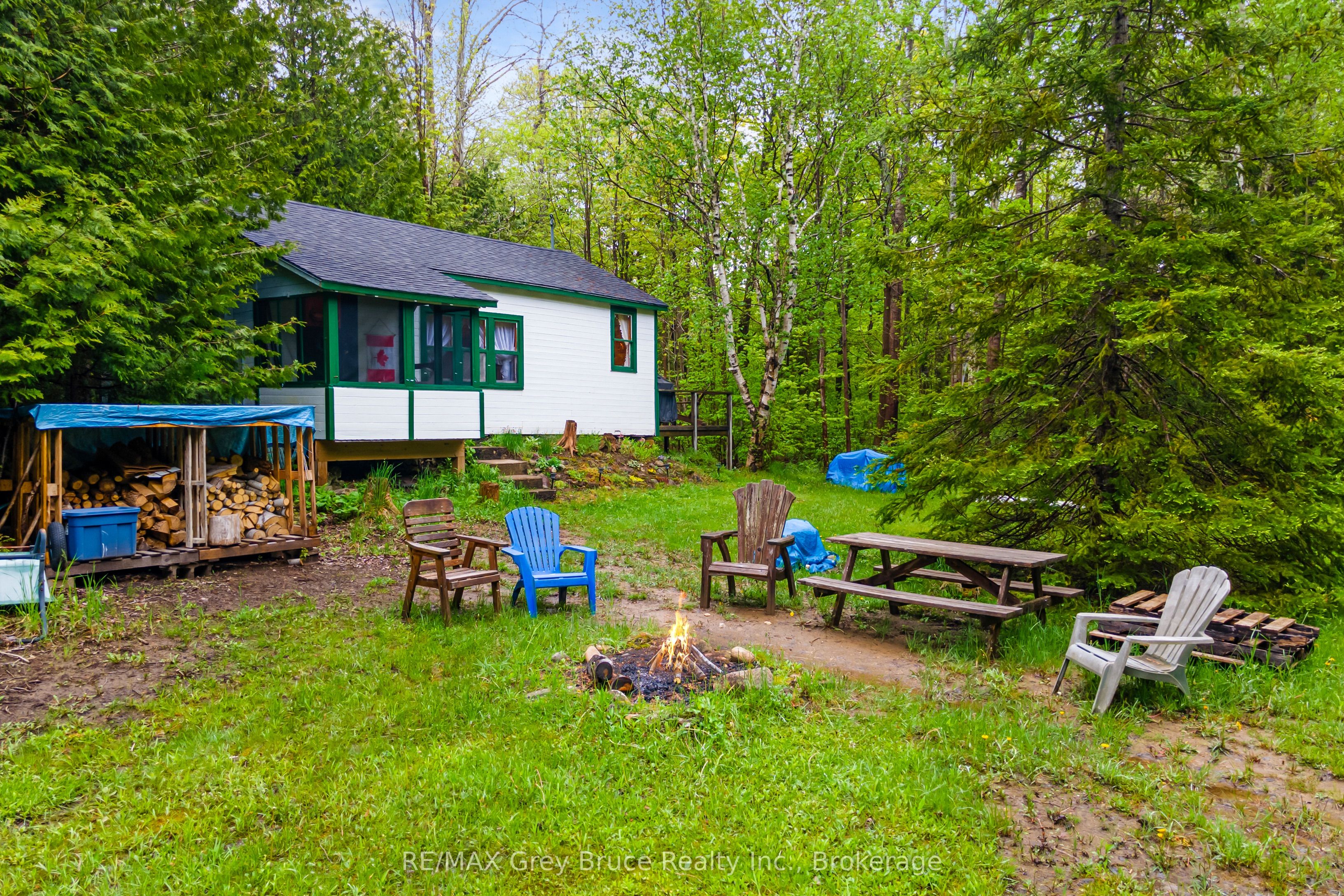 6726 Highway 6, Northern Bruce Peninsula, ON N0H 2R0 photo 3