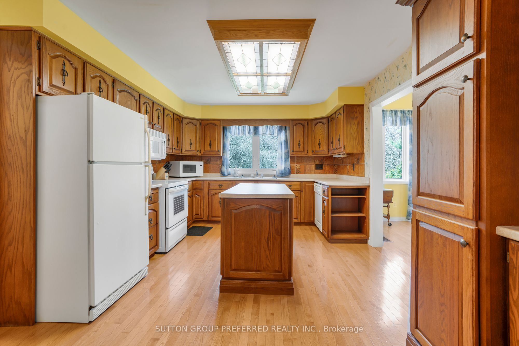 18725 Desmond Road, Chatham-Kent, ON N0P 2C0 photo 5