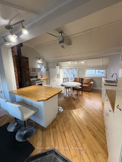 469 Princes Street S, Kincardine, ON N2Z 2V1 photo 3