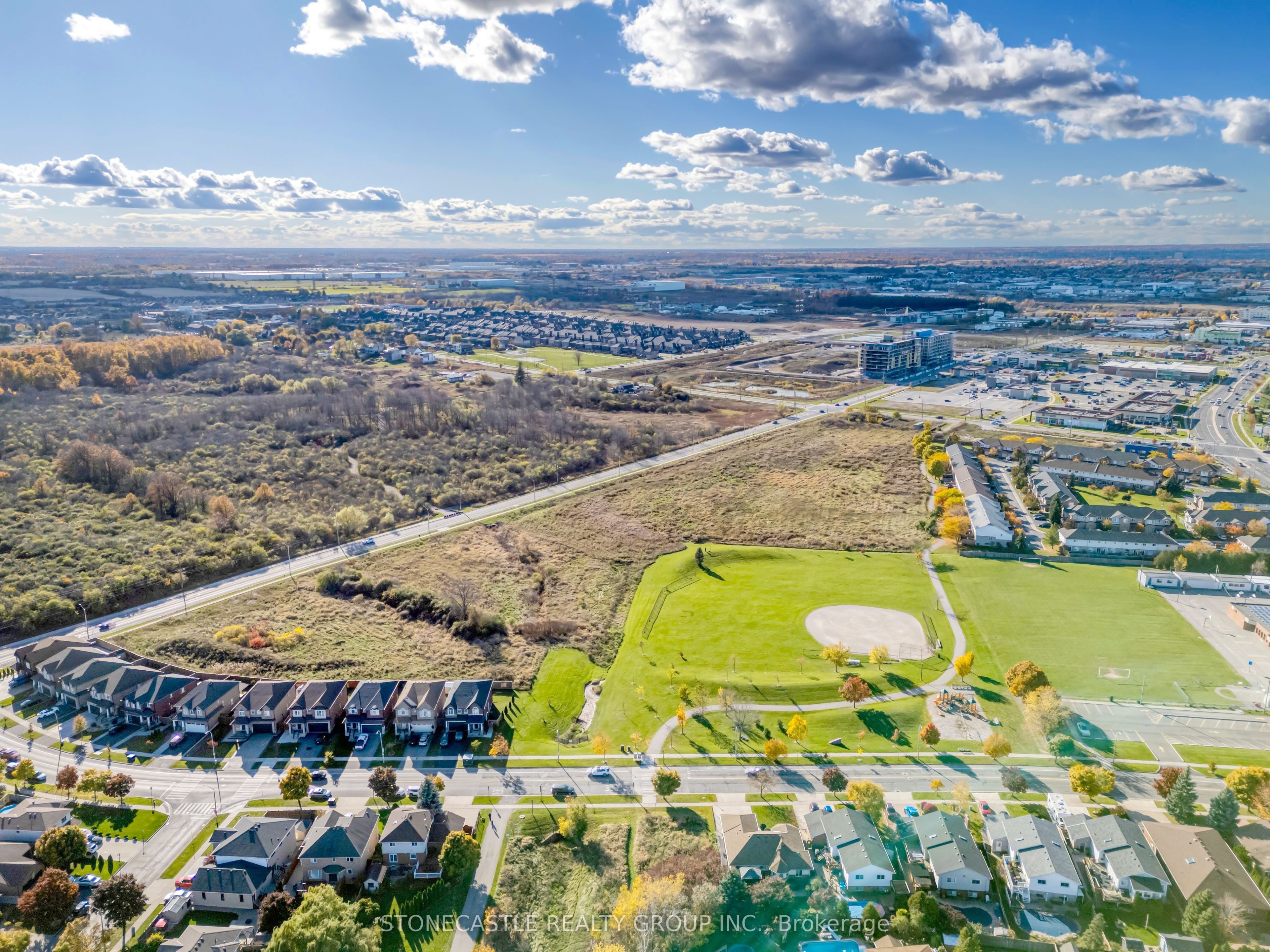 390 Highland Road W, Hamilton, ON L8J 0J5 photo 5