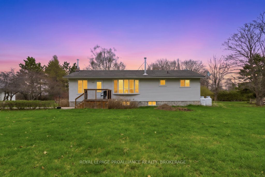 527 Bush Road, Rideau Lakes, ON K0G 1E0