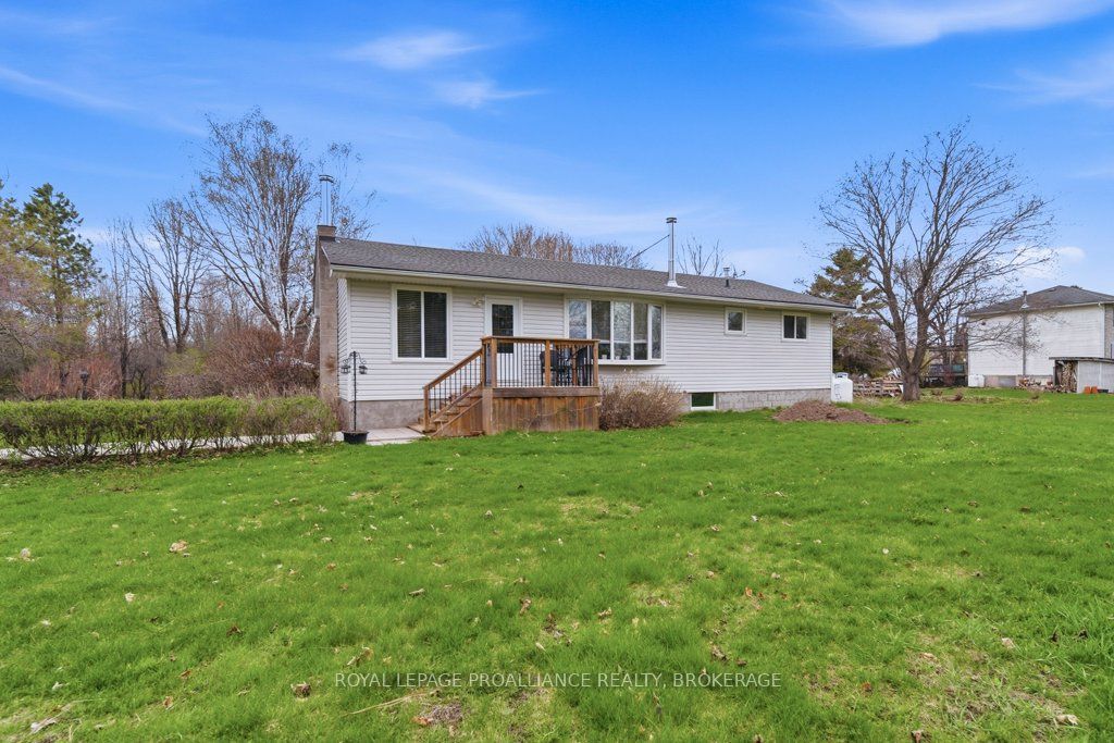 527 Bush Road, Rideau Lakes, ON K0G 1E0 photo 3