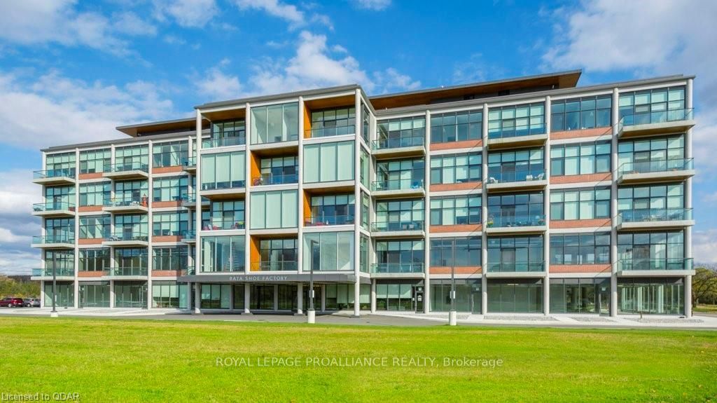 58 Plant Street 310, Quinte West, ON K0K 1E0