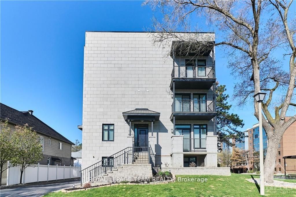 800 Melwood Avenue 10, McKellar Heights - Glabar Park and Area, ON K2A 3C3 photo 2