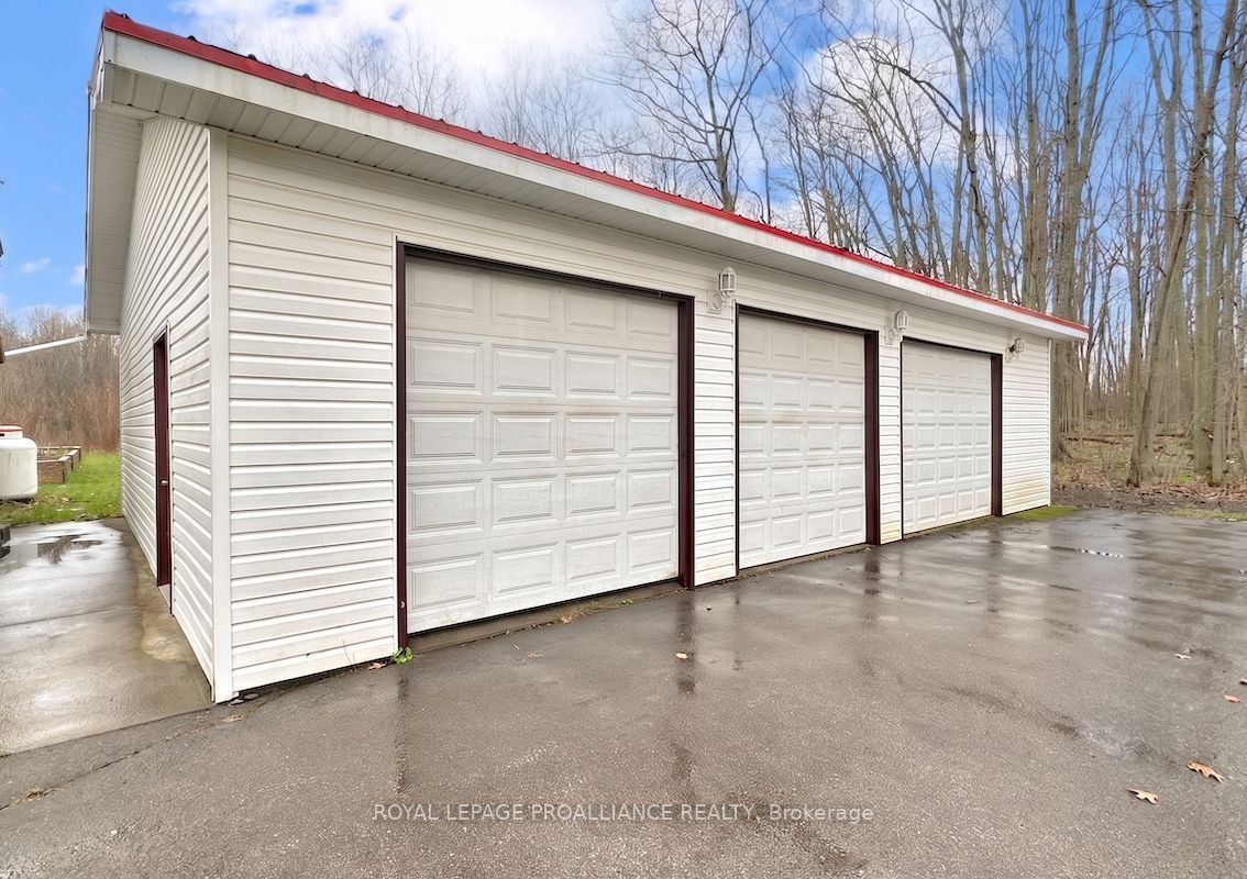 19656 Loyalist Parkway, Prince Edward County, ON K0K 1T0 photo 5