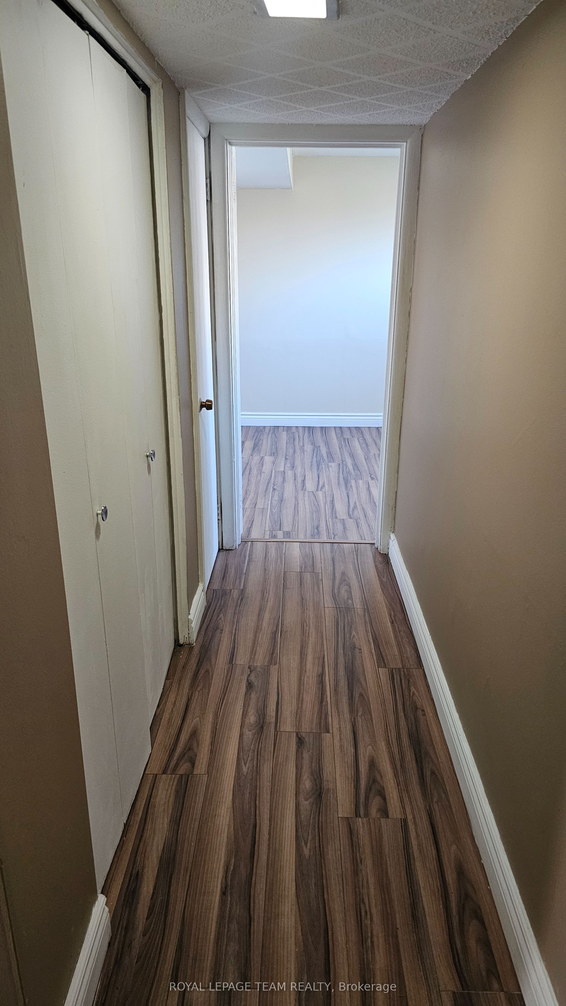 395 Peach Tree Lane 1, Manor Park - Cardinal Glen and Area, ON K1K 2R7 photo 3