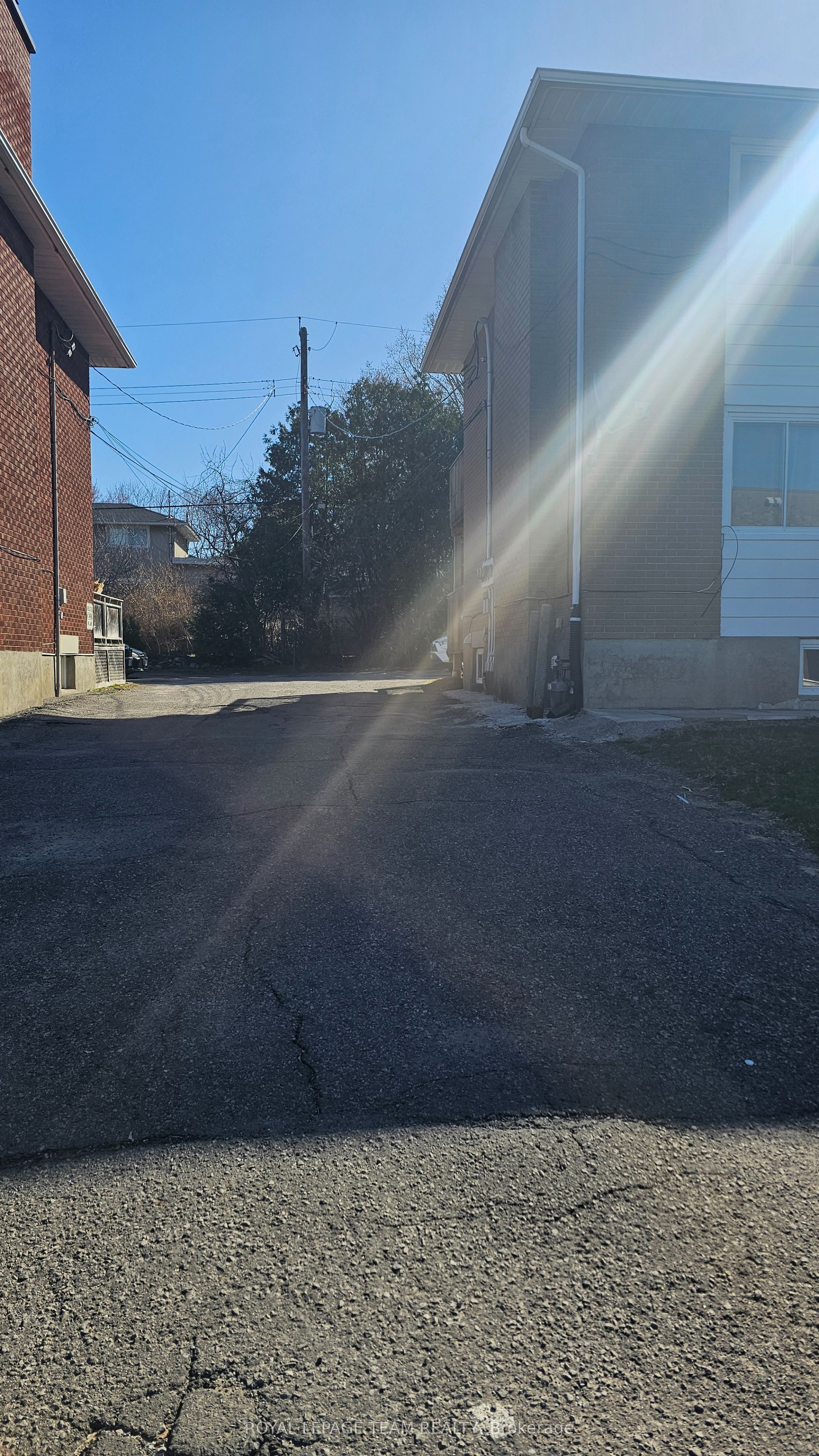 395 Peach Tree Lane 1, Manor Park - Cardinal Glen and Area, ON K1K 2R7 photo 4