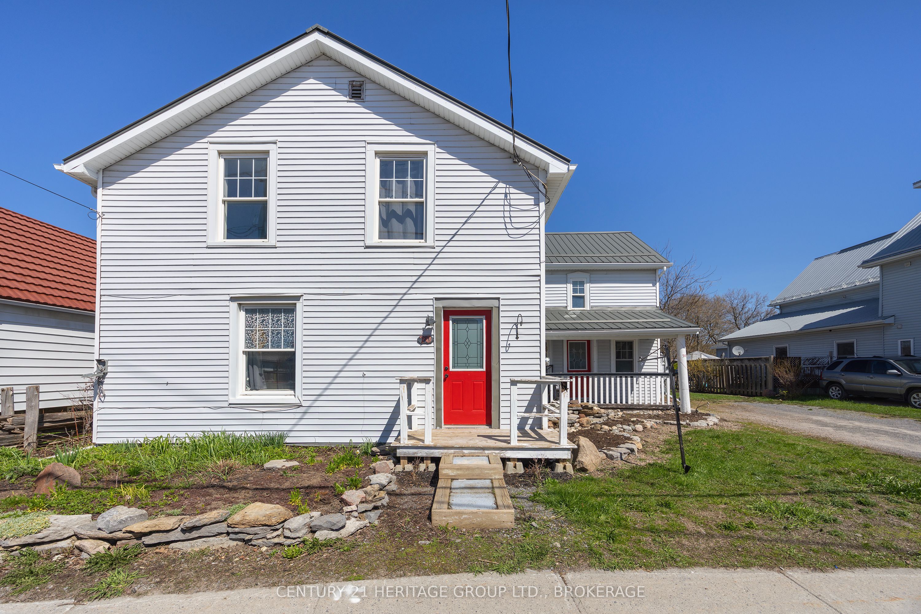 70 Main Street, Loyalist, ON K0H 2H0 photo 4