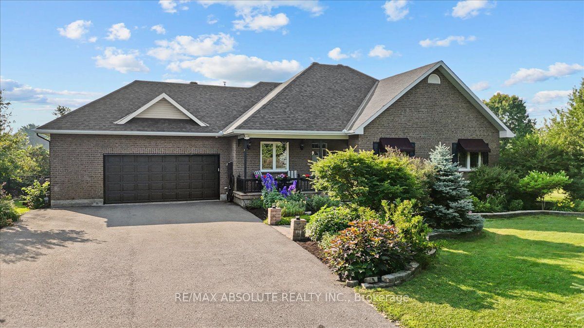 1801 Rocklane Drive, Kanata, ON K2W 1B5 photo 4