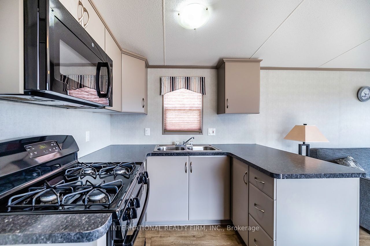 34 Glen Abbey 1235 Villiers Line, Otonabee-South Monaghan, ON K0L 2G0 photo 4
