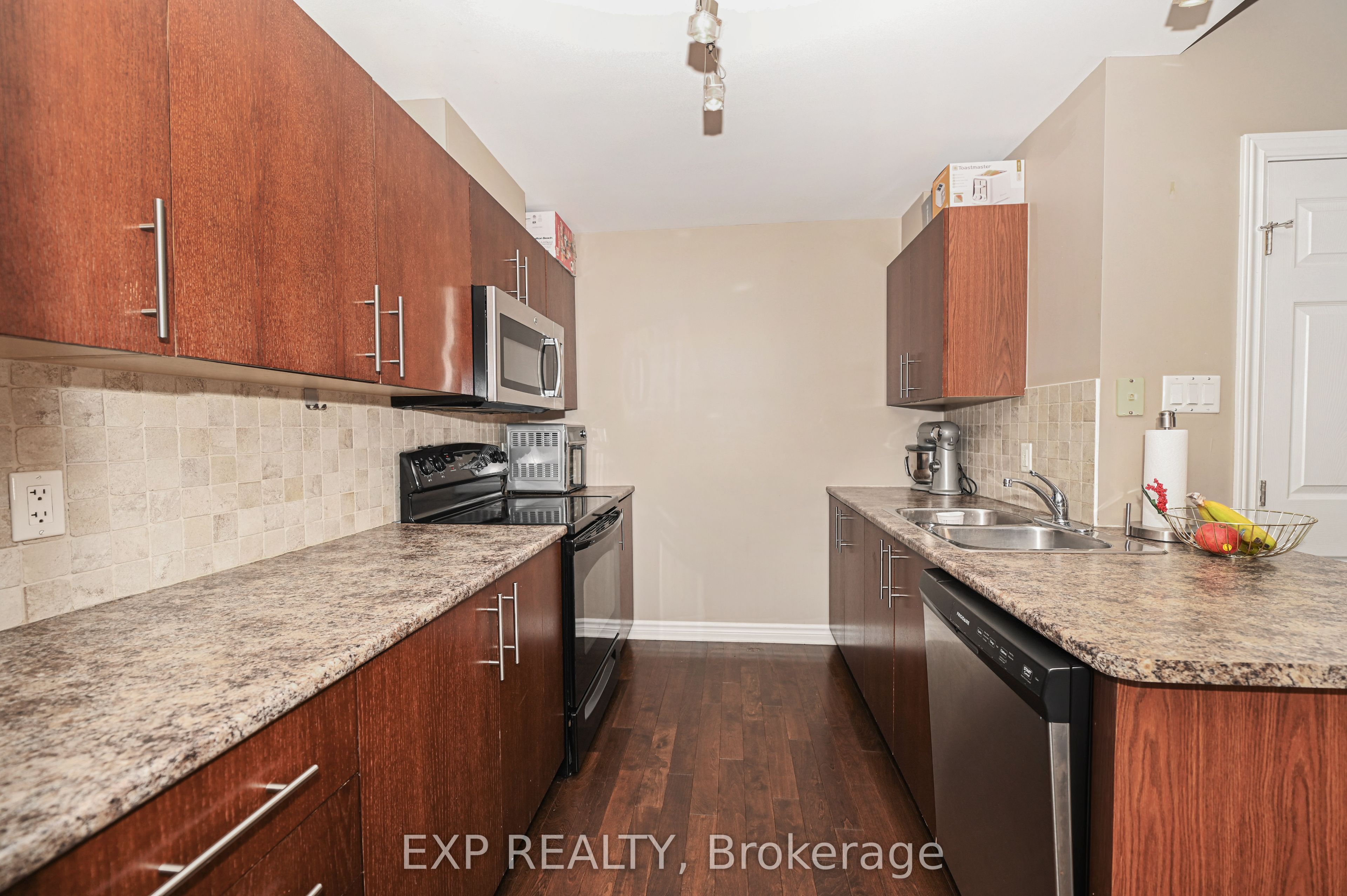 1113 STITTSVILLE MAIN Street N G, Stittsville - Munster - Richmond, ON K2S 0C8 photo 5