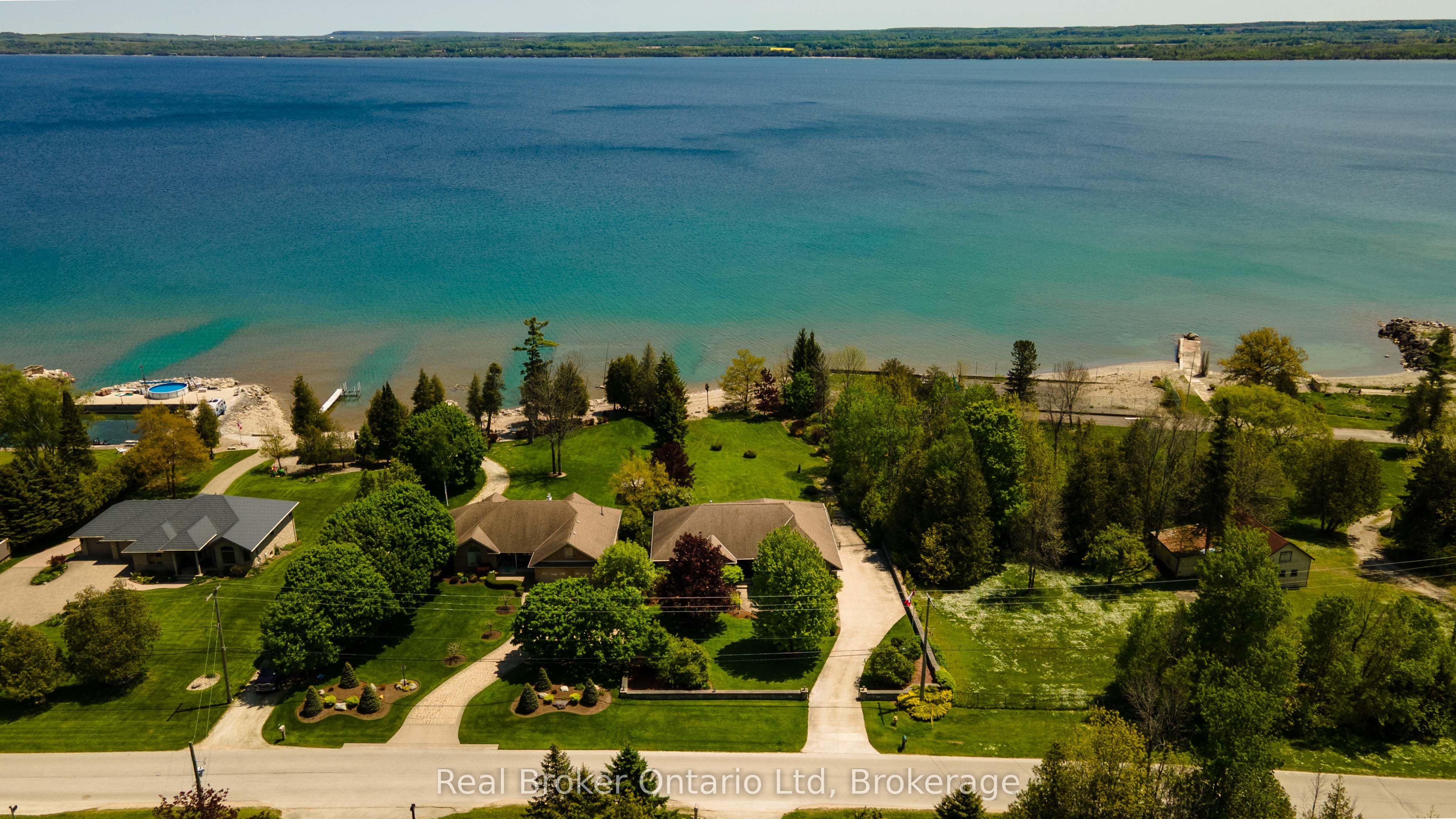 361 Balmy Beach Road, Georgian Bluffs, ON N4K 5N4