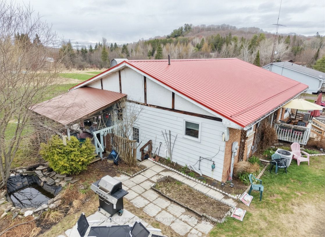 250 Stephenson Rd 12 W Road, Huntsville, ON P0B 1M0 photo 4