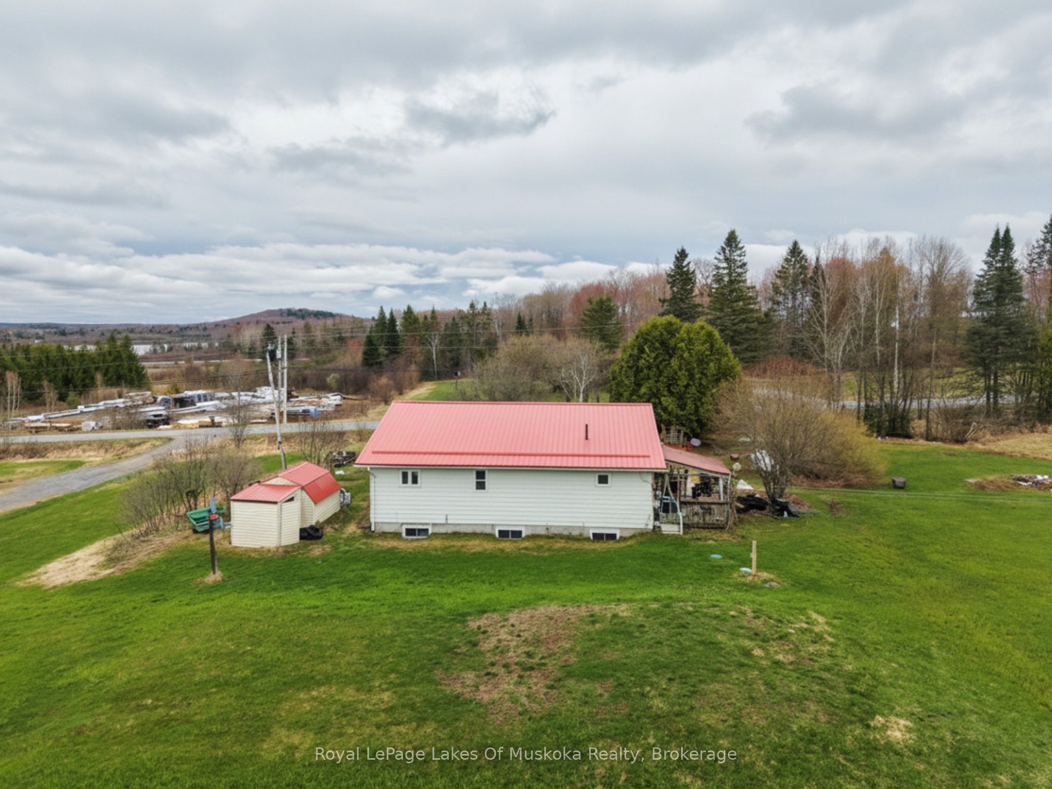250 Stephenson Rd 12 W Road, Huntsville, ON P0B 1M0 photo 5
