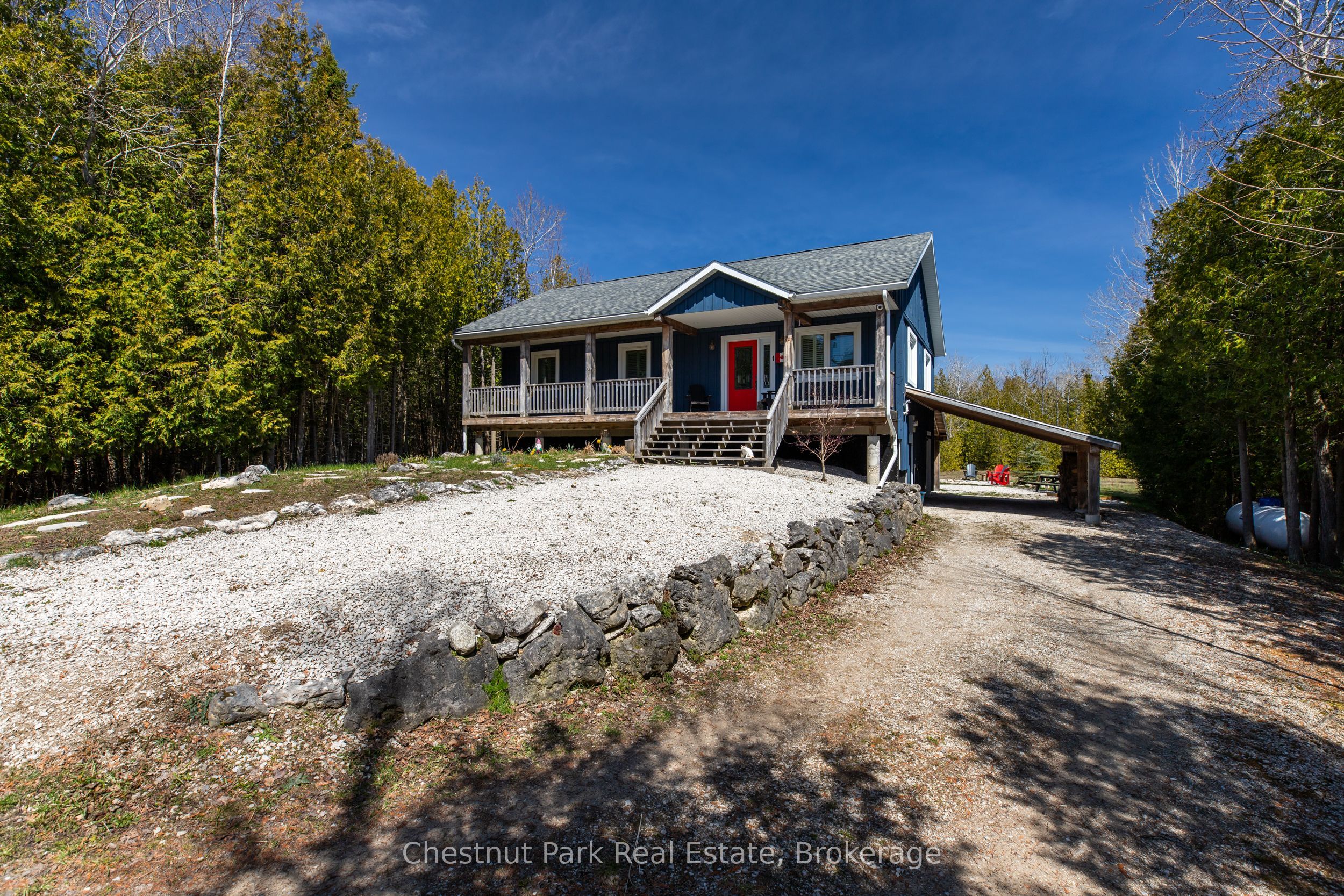 4576 Highway 6, Northern Bruce Peninsula, ON N0H 1Z0