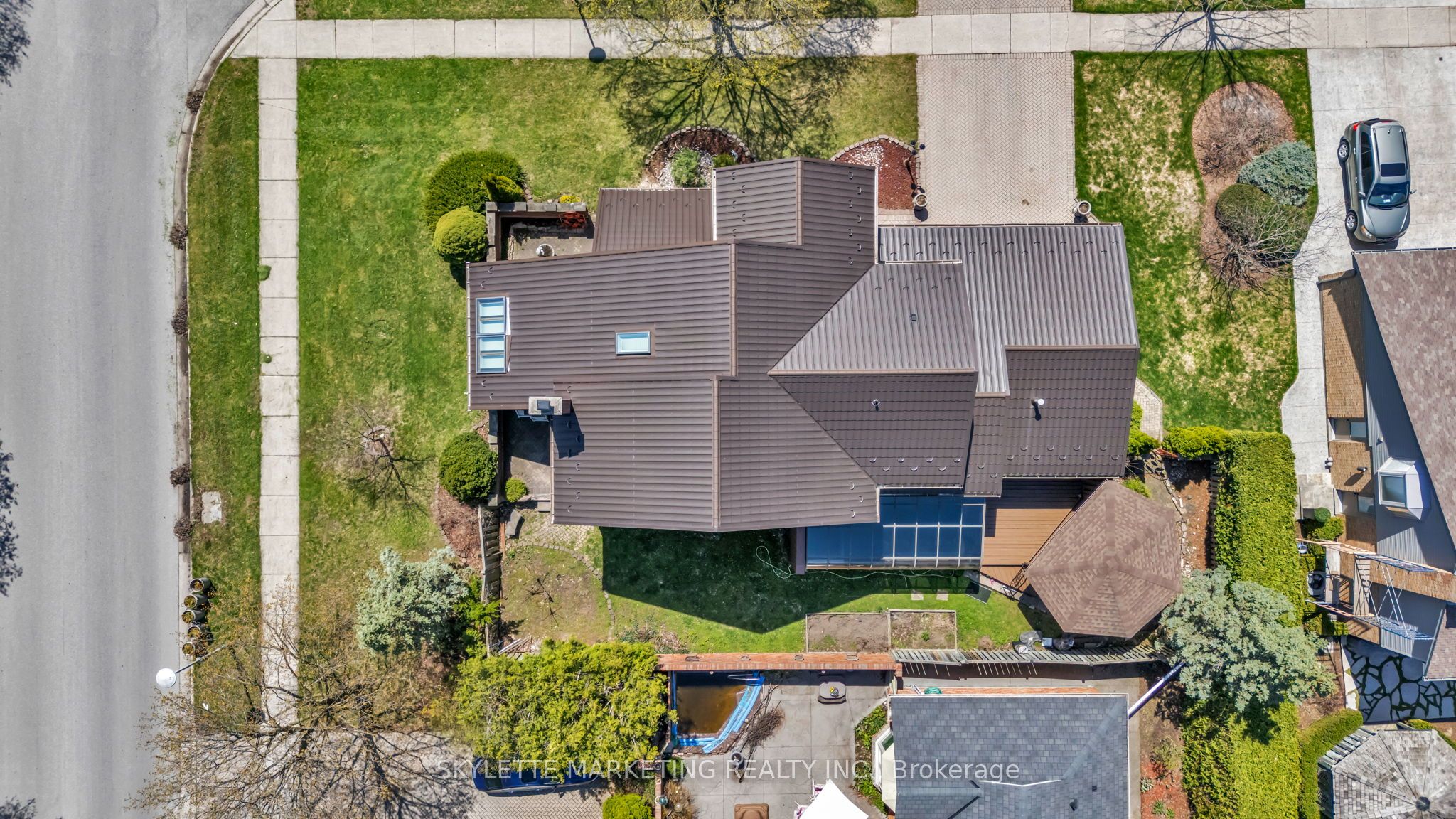 2 Deer Valley Crescent, London South, ON N6J 4K9 photo 3