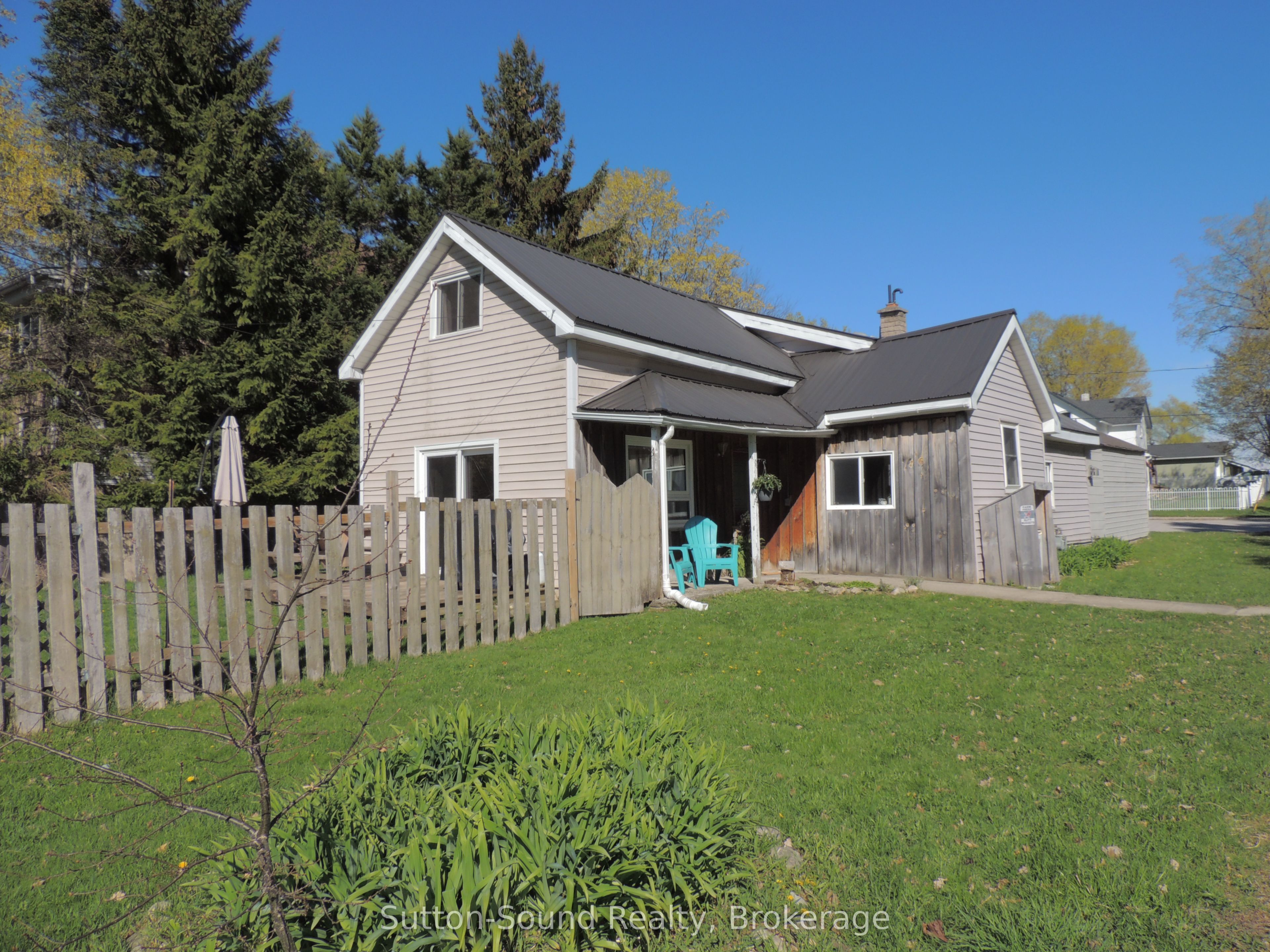 34 Main Street, Arran-Elderslie, ON N0H 2N0 photo 3