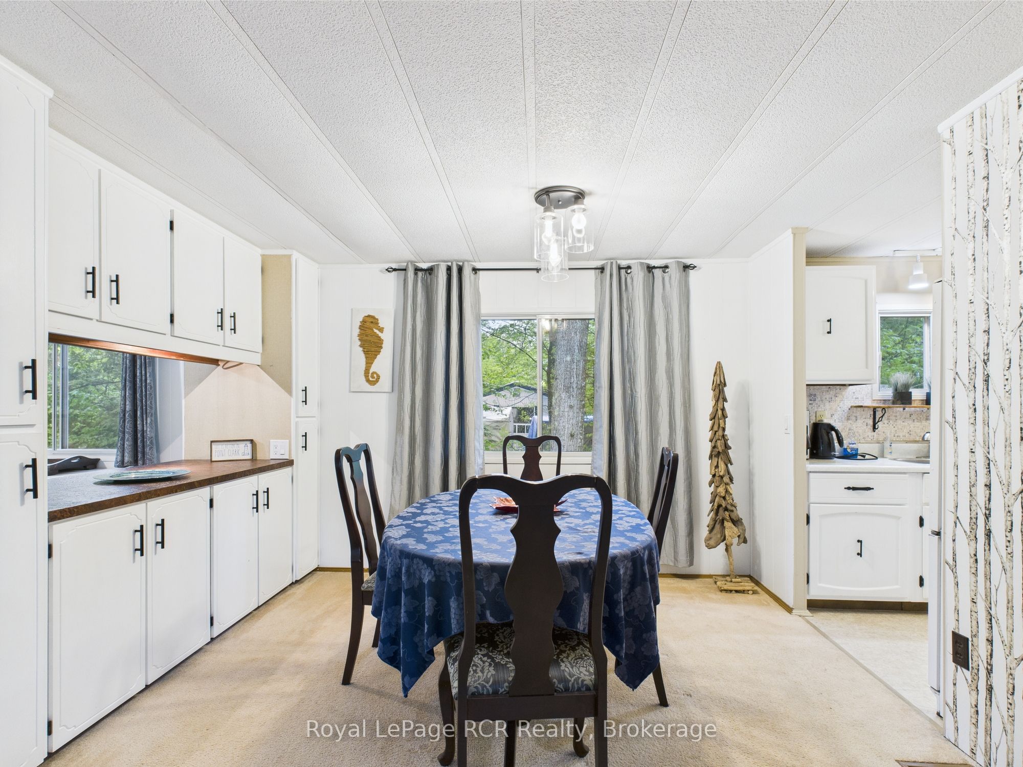 112 Huron Road, Huron-Kinloss, ON N2Z 2X3 photo 4
