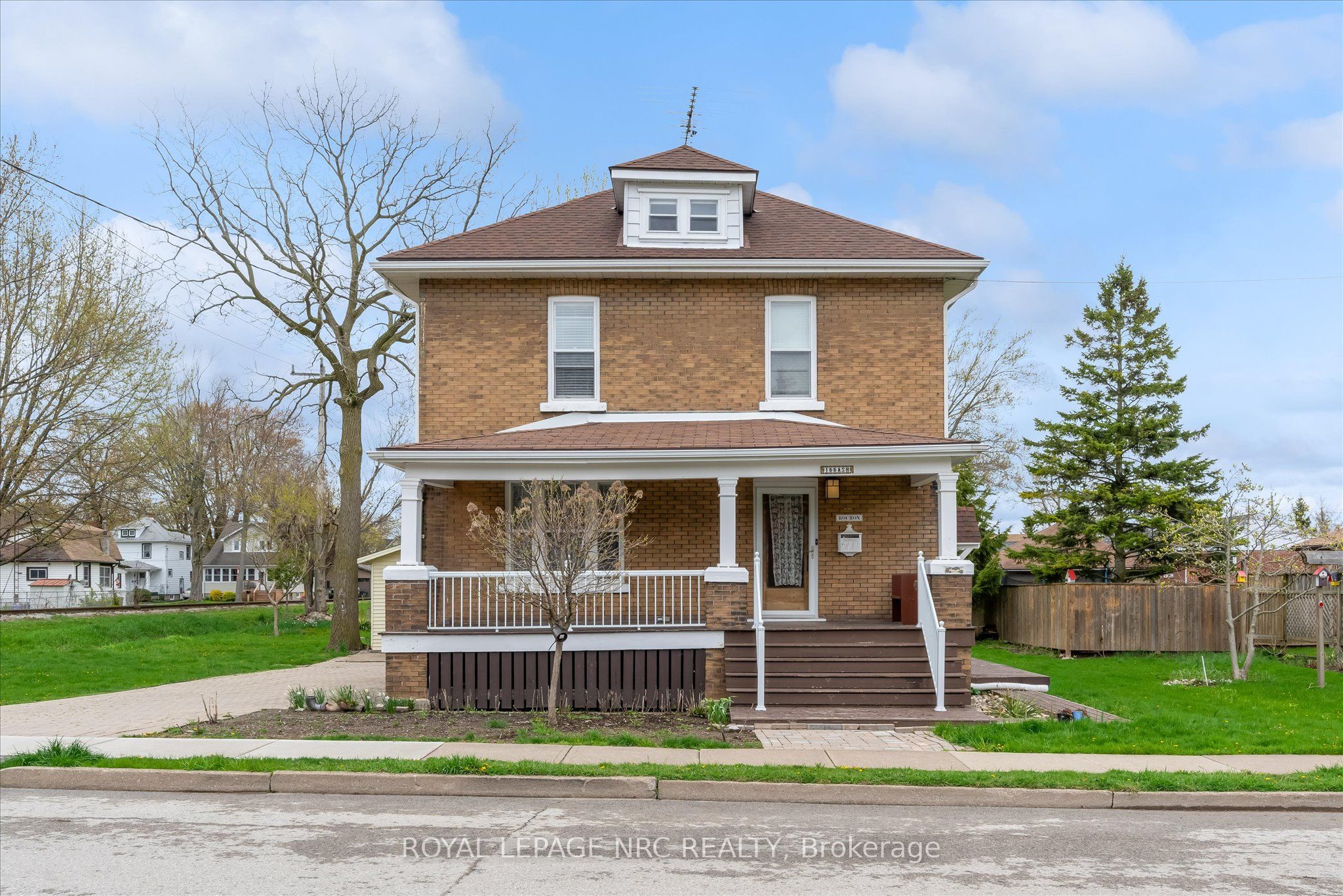 155 Ash Street, Port Colborne, ON L3K 2W7