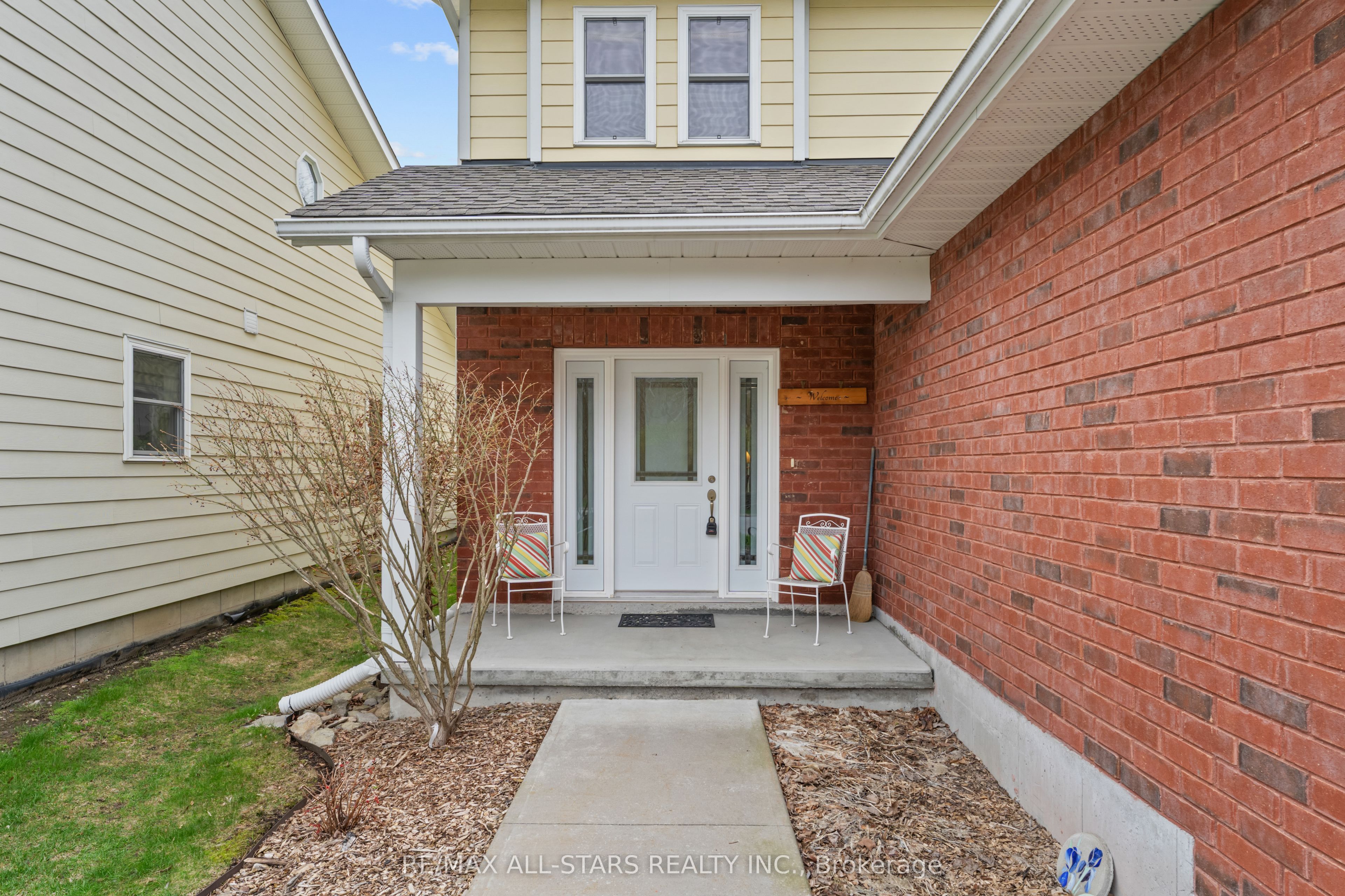 22 Deane Street, Kawartha Lakes, ON K0M 1N0 photo 4