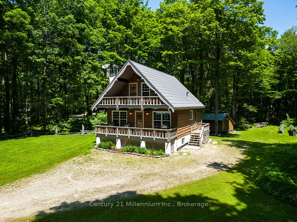 495115 Grey 2 Road, Blue Mountains, ON N0H 2E0 photo 2