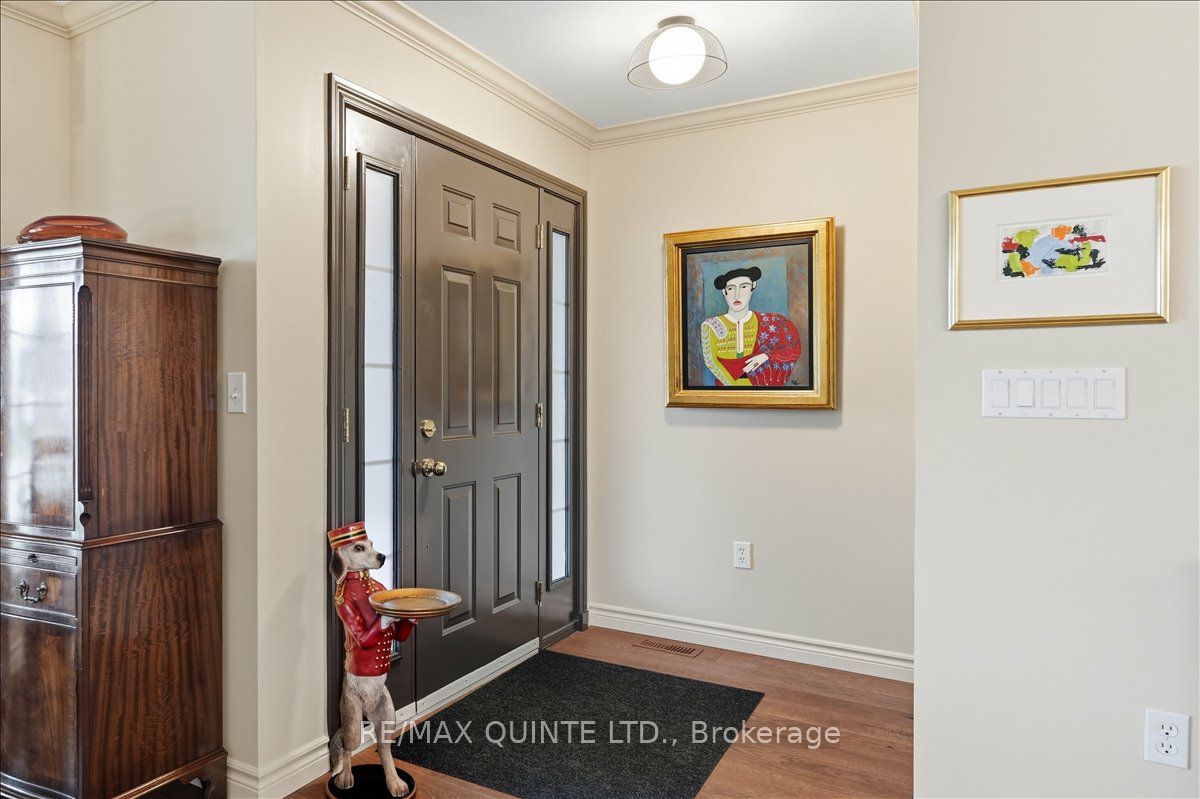 46 Lake Breeze Court, Prince Edward County, ON K0K 3L0 photo 5