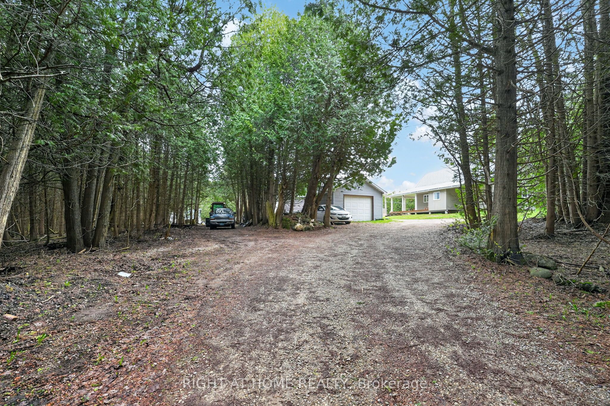 636671 Euphrasia-Holland Townline, Grey Highlands, ON N0C 1H0 photo 4