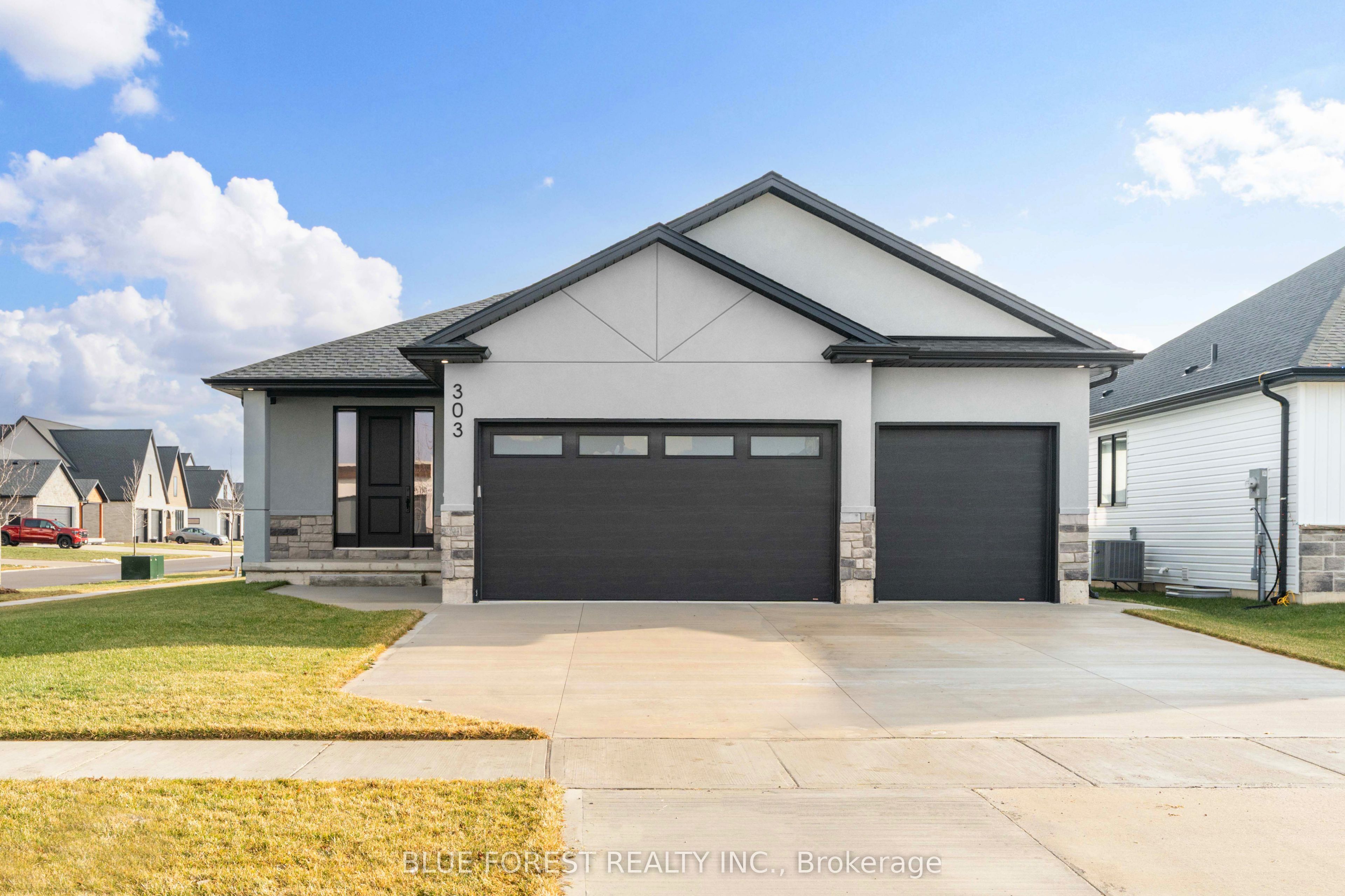 303 Nancy Street, Dutton/Dunwich, ON N0L 1J0