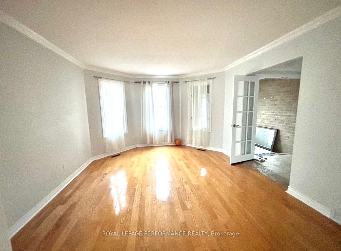 123 Napoleon Court, London East, ON N5V 4B2 photo 3