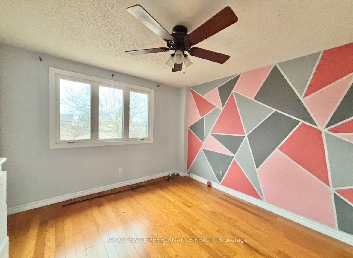 123 Napoleon Court, London East, ON N5V 4B2 photo 5