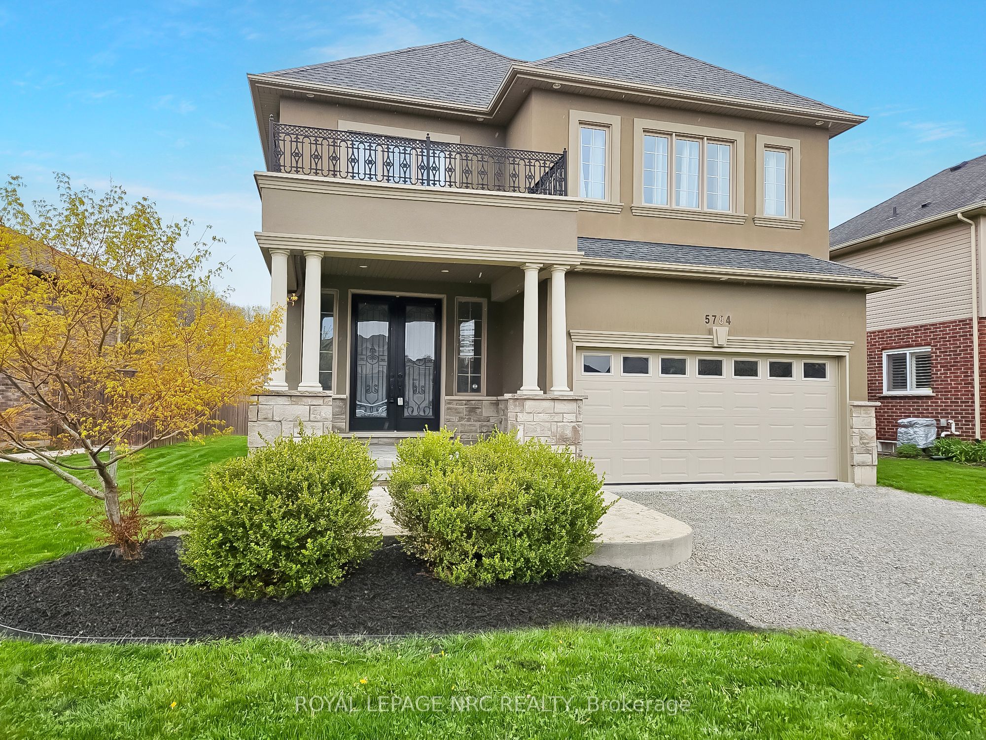 5784 Ironwood Street, Niagara Falls, ON L2H 0G4 photo 2