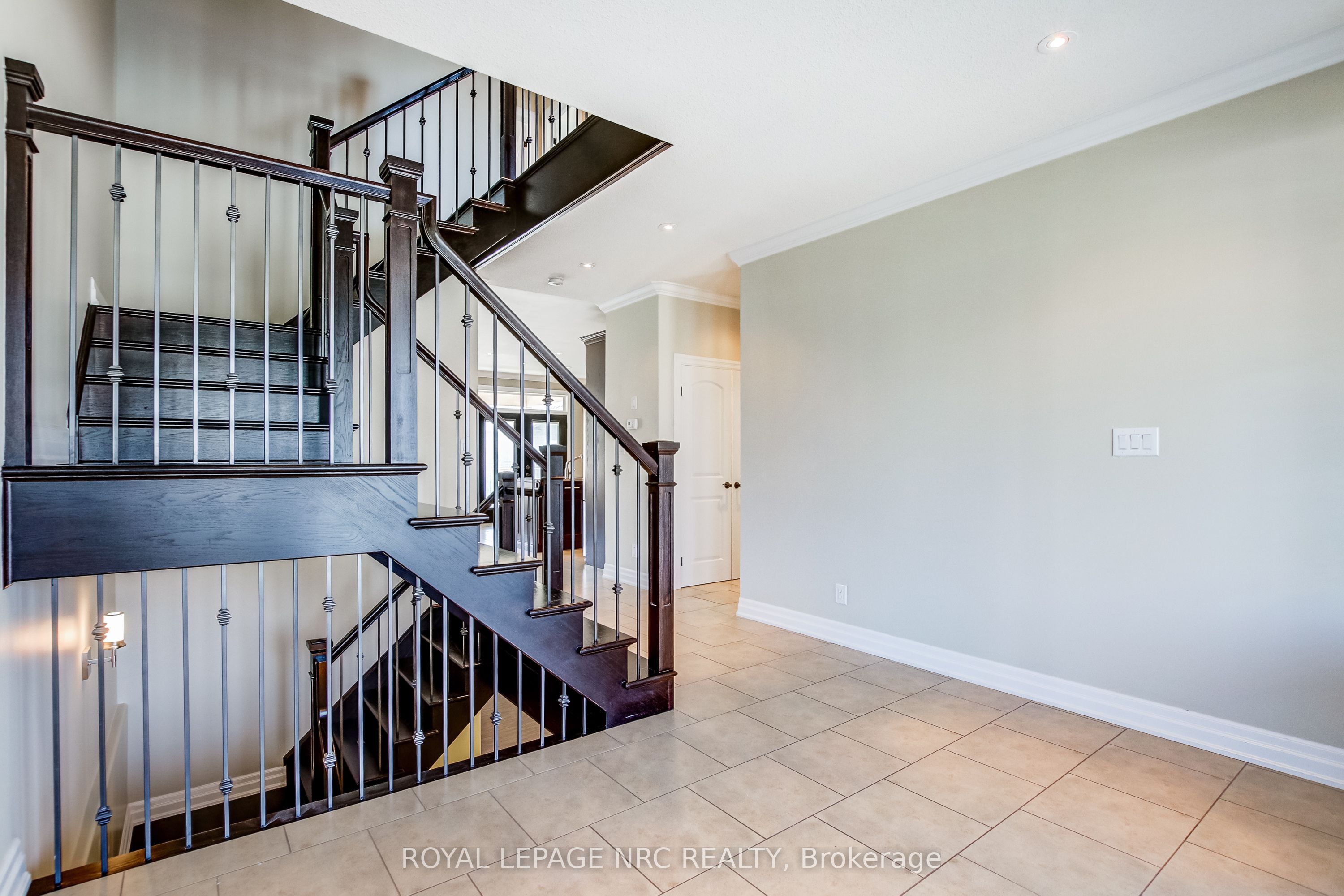 5784 Ironwood Street, Niagara Falls, ON L2H 0G4 photo 4