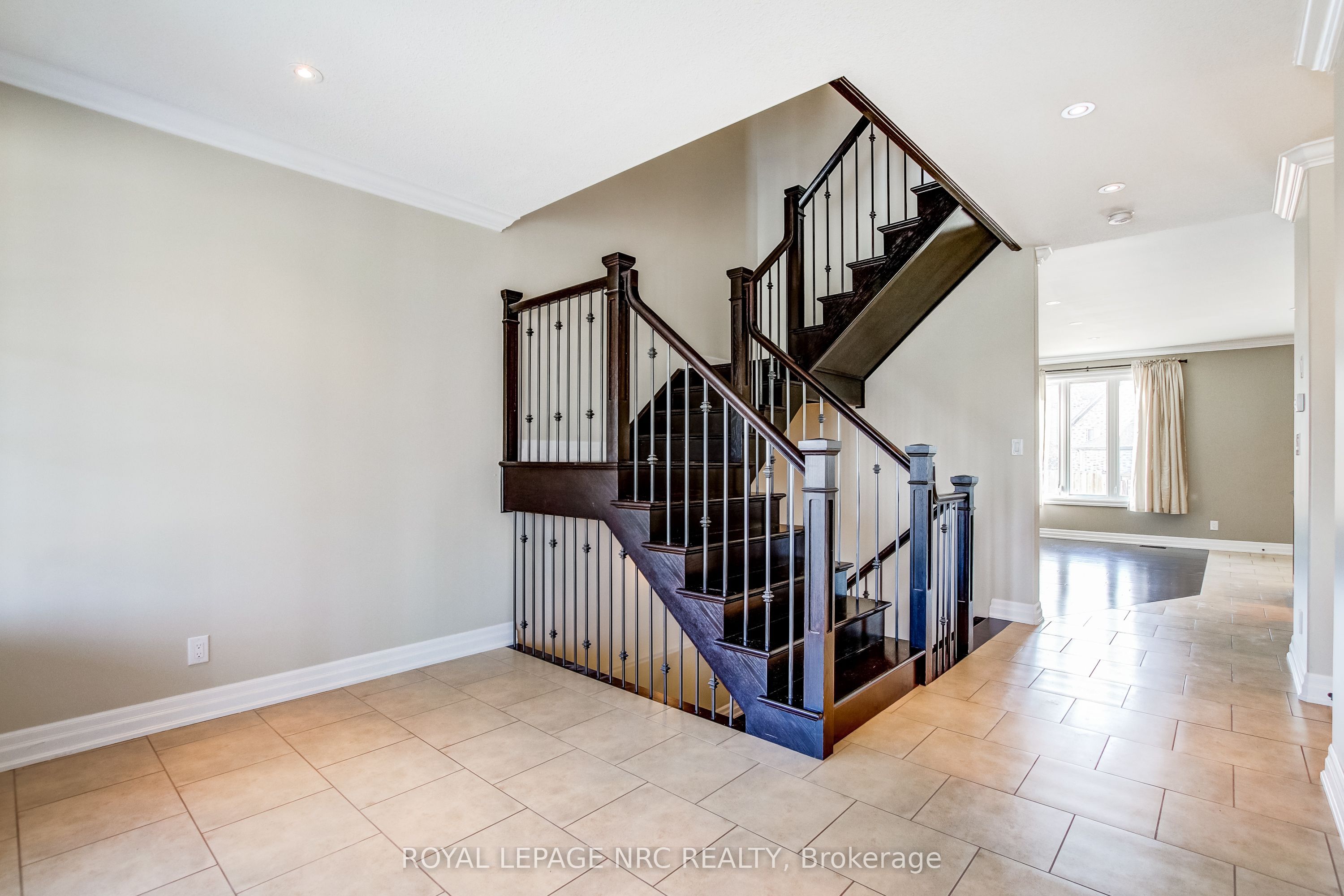5784 Ironwood Street, Niagara Falls, ON L2H 0G4 photo 5